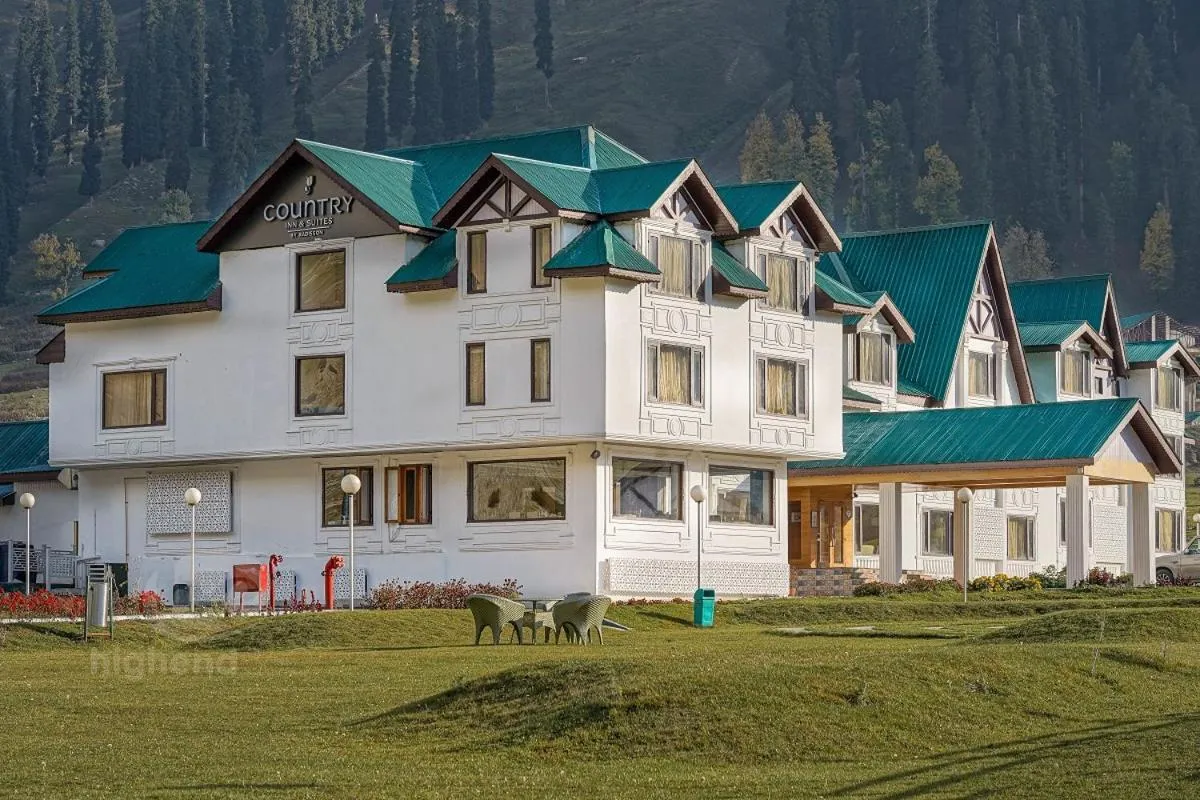 Property building in Country Inn & Suites By Radisson Sonamarg