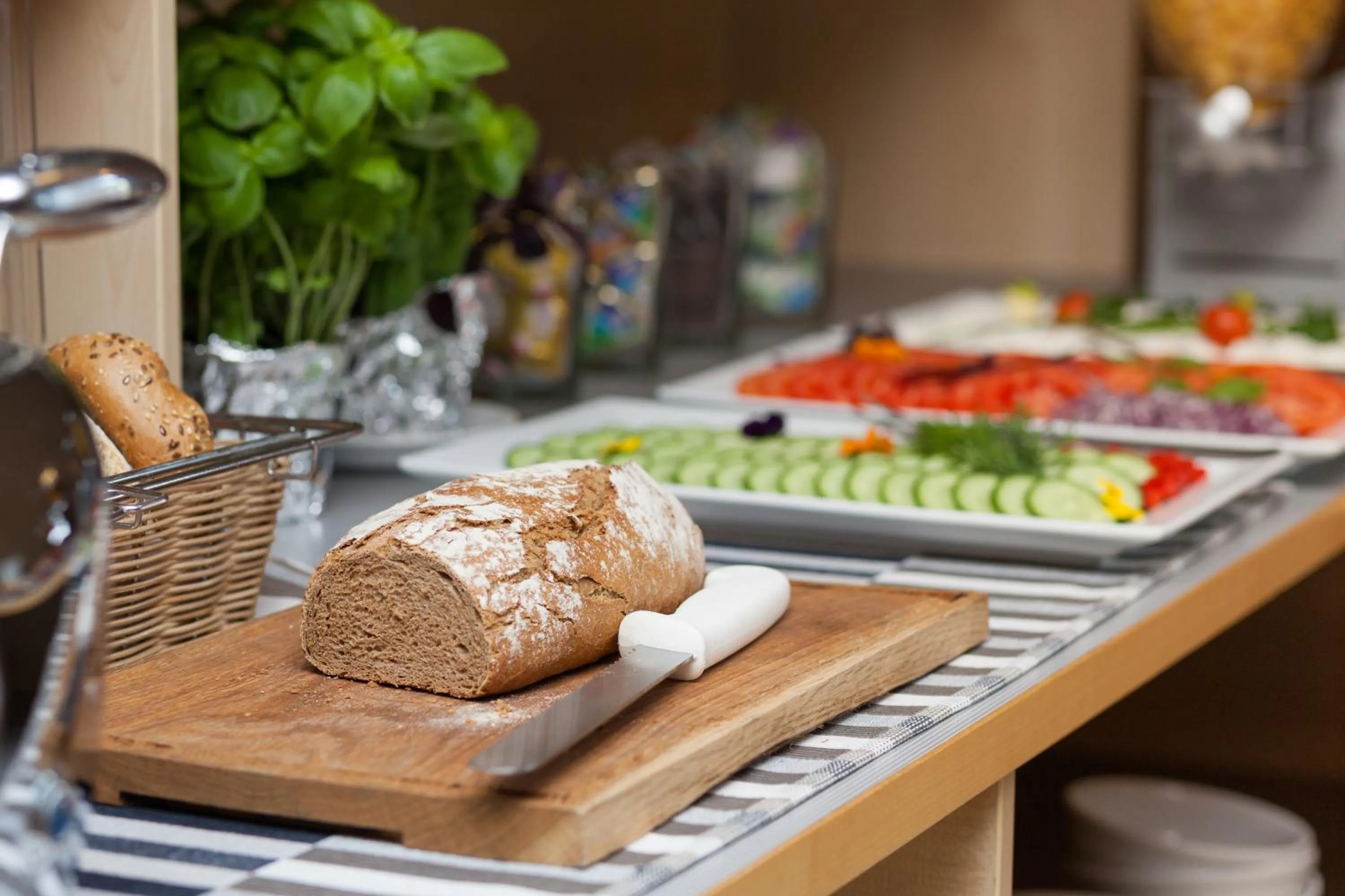 Restaurant/places to eat in Hotel Perła