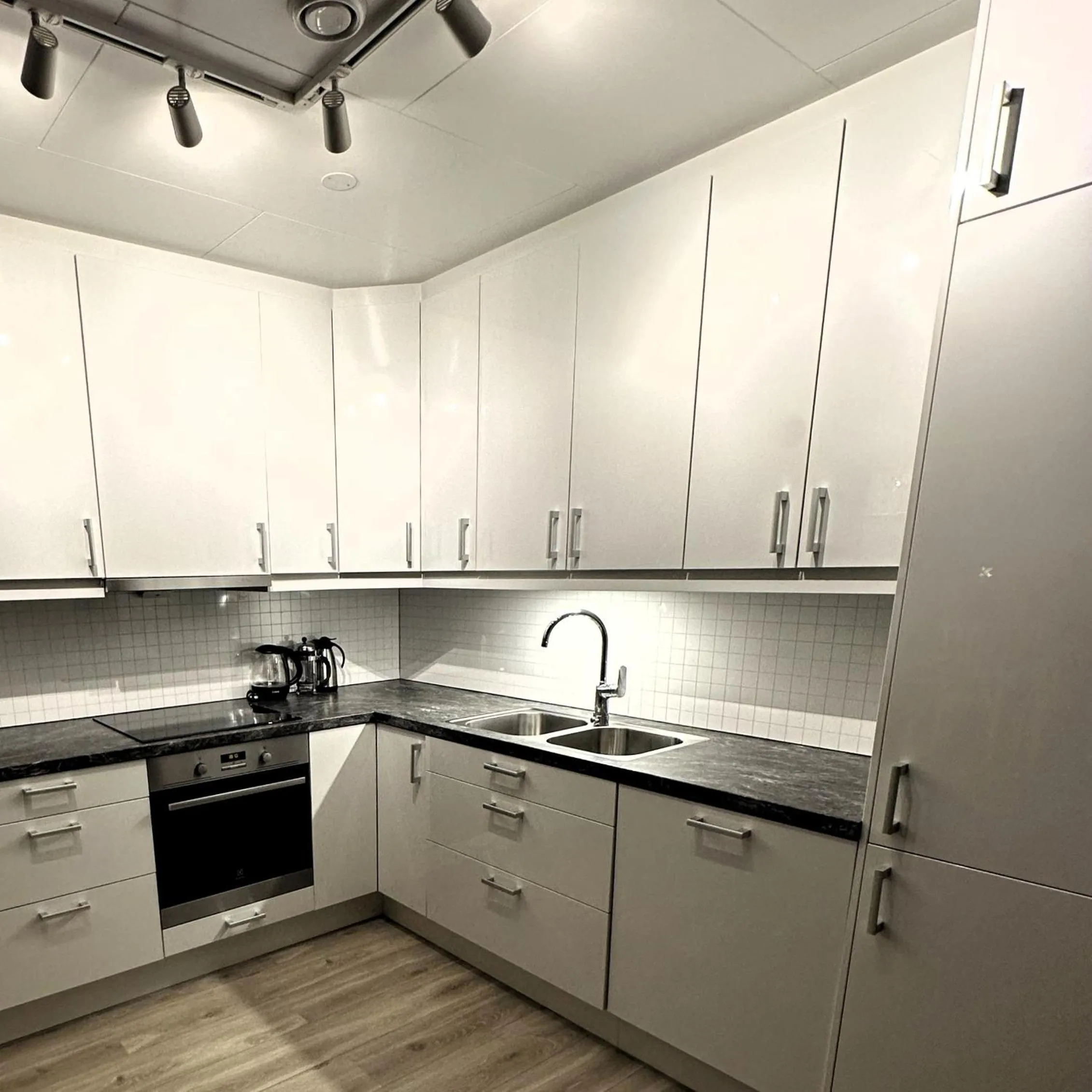 Kitchen or kitchenette in Lofoten Overnatting - Leknes