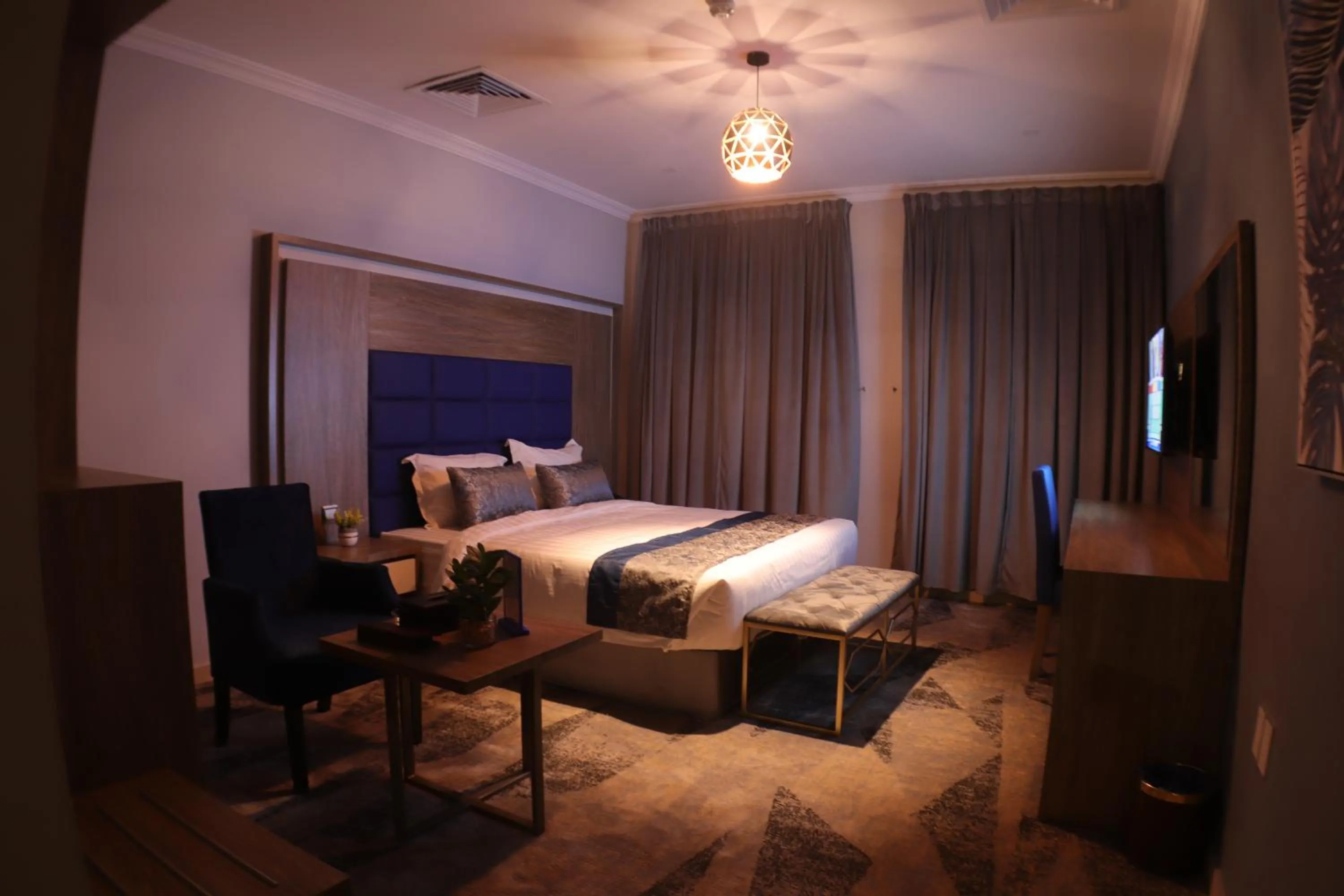 Bed in شقق منازل سوات للشقق المخدومة