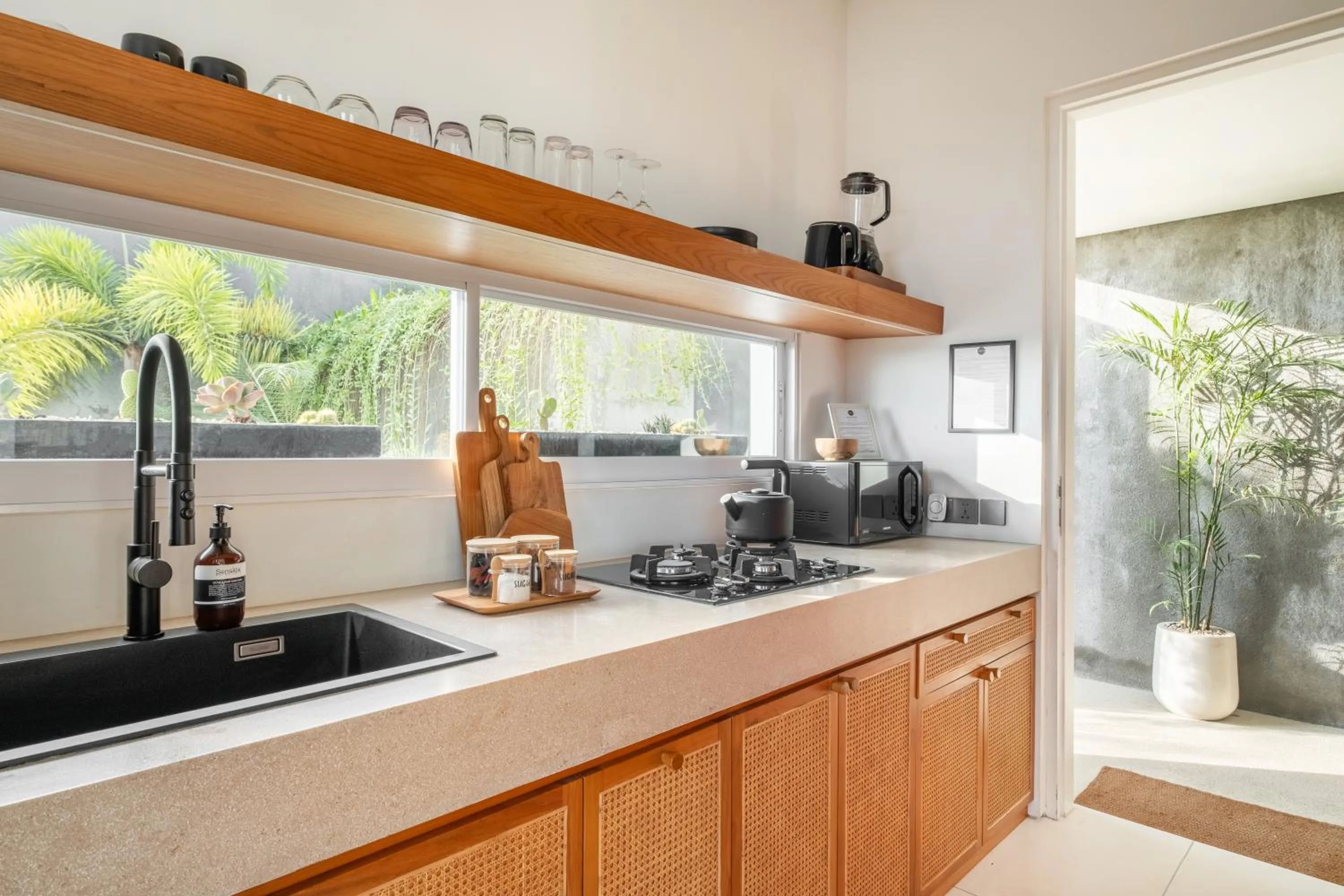 Kitchen or kitchenette in Villa Osun