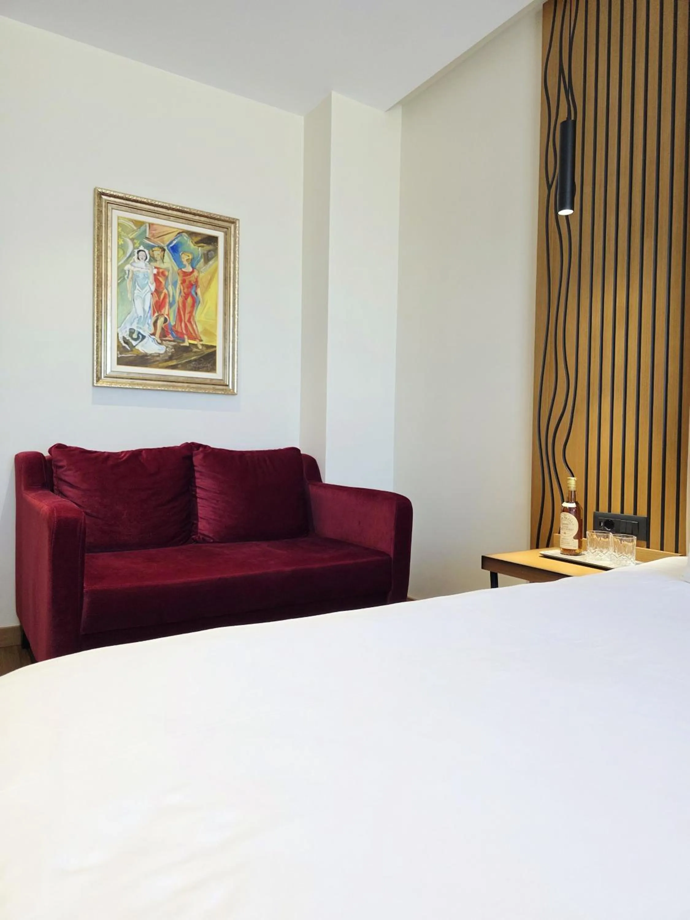 Photo of the whole room, Bed in Valza Boutique Hotel