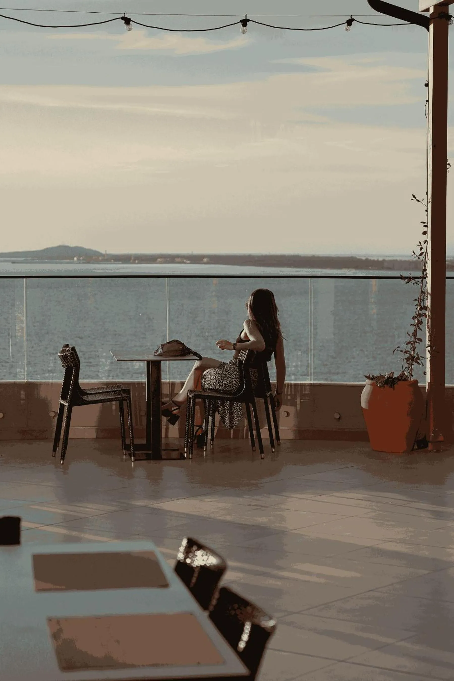 Restaurant/places to eat in Valza Boutique Hotel