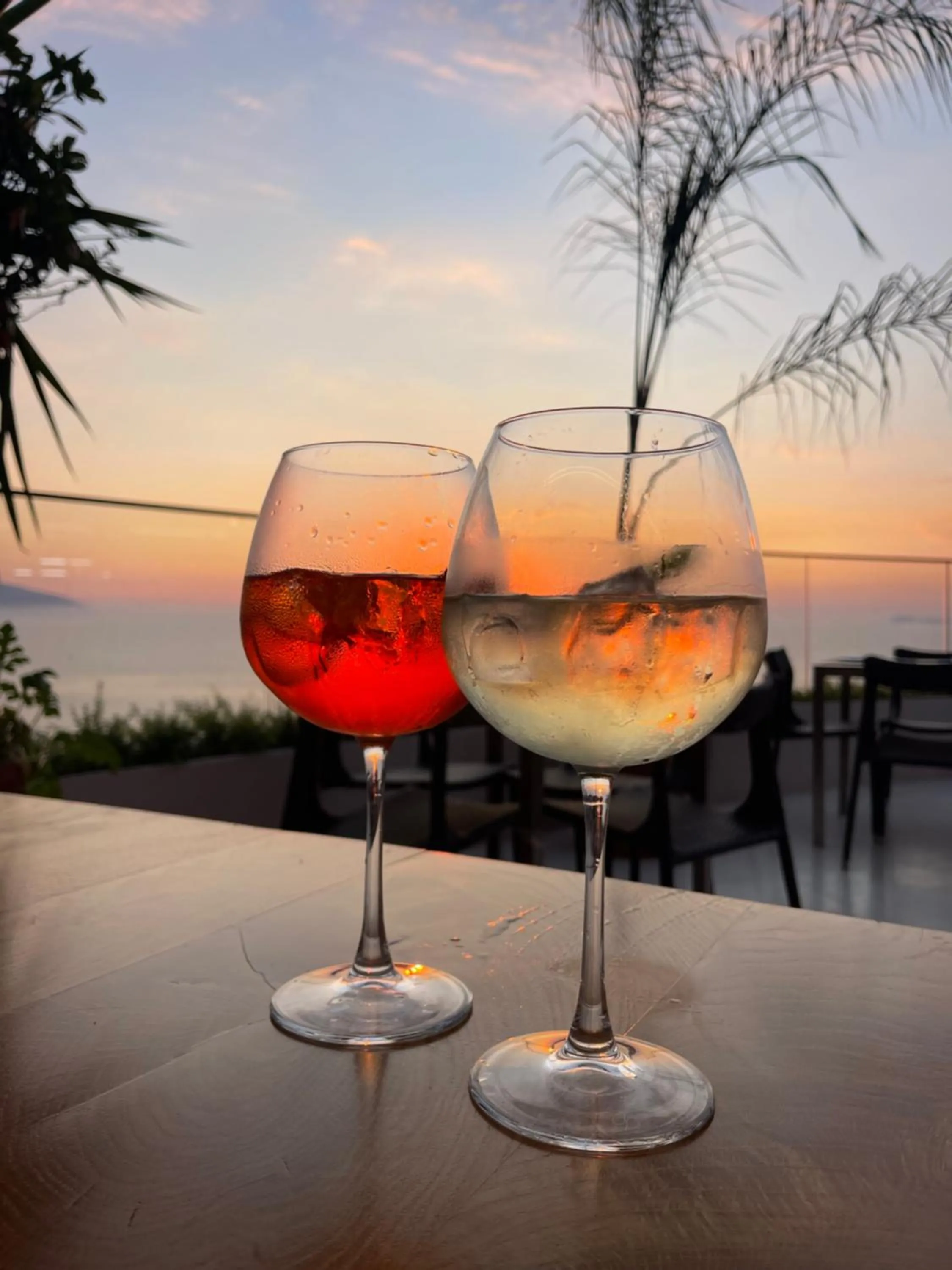 Restaurant/places to eat in Valza Boutique Hotel