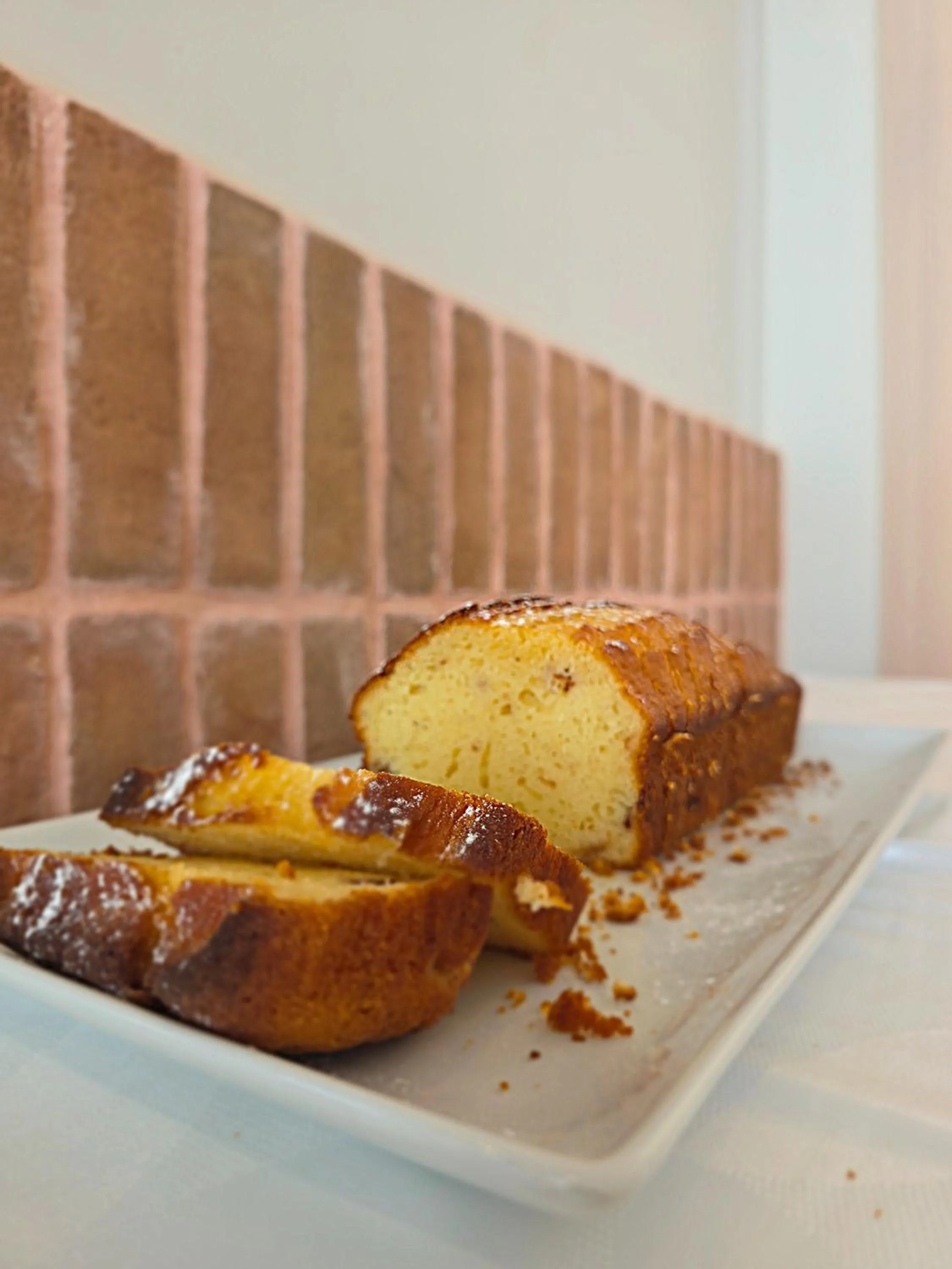 Restaurant/places to eat in Valza Boutique Hotel