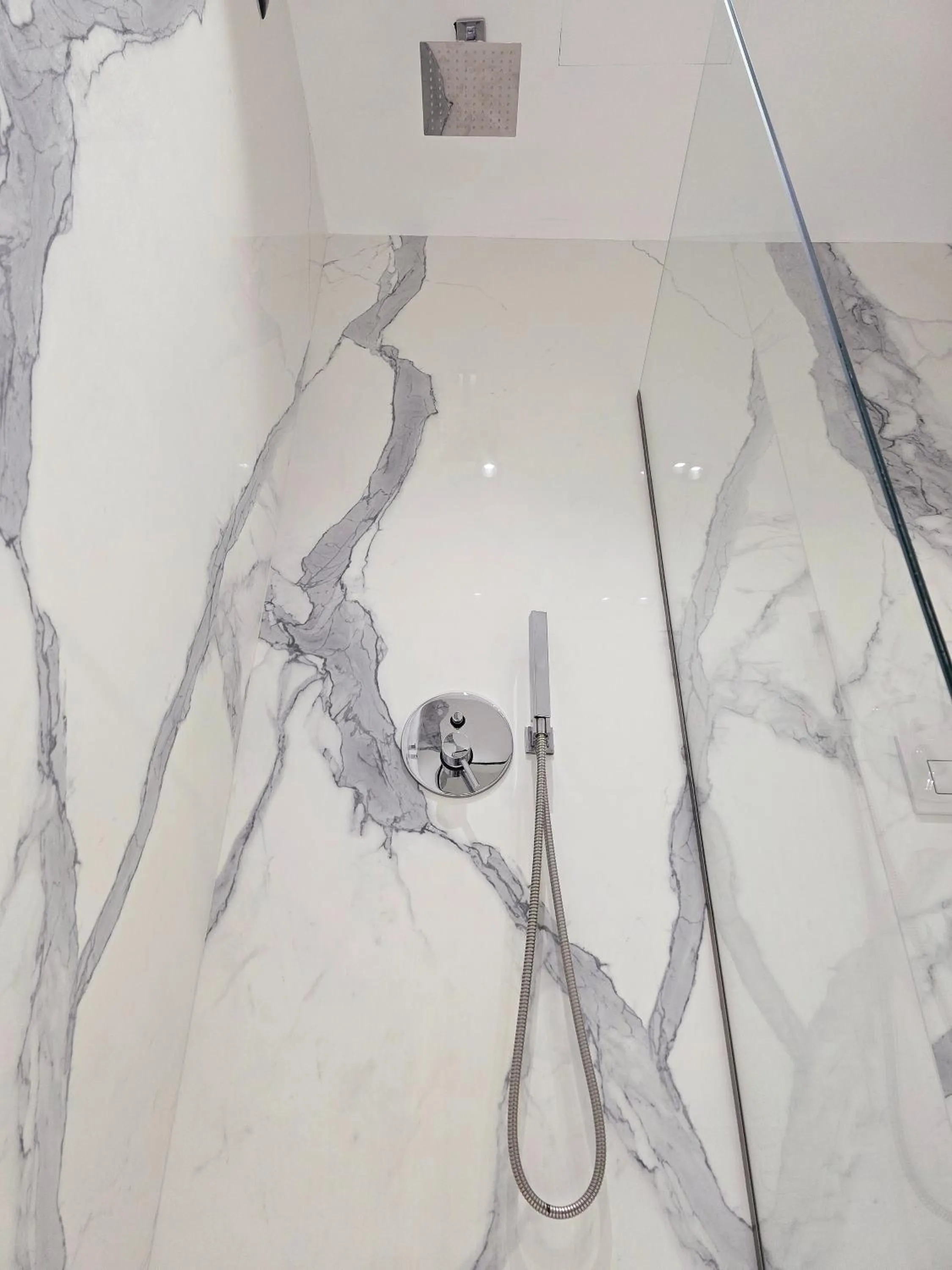 Bathroom in Valza Boutique Hotel