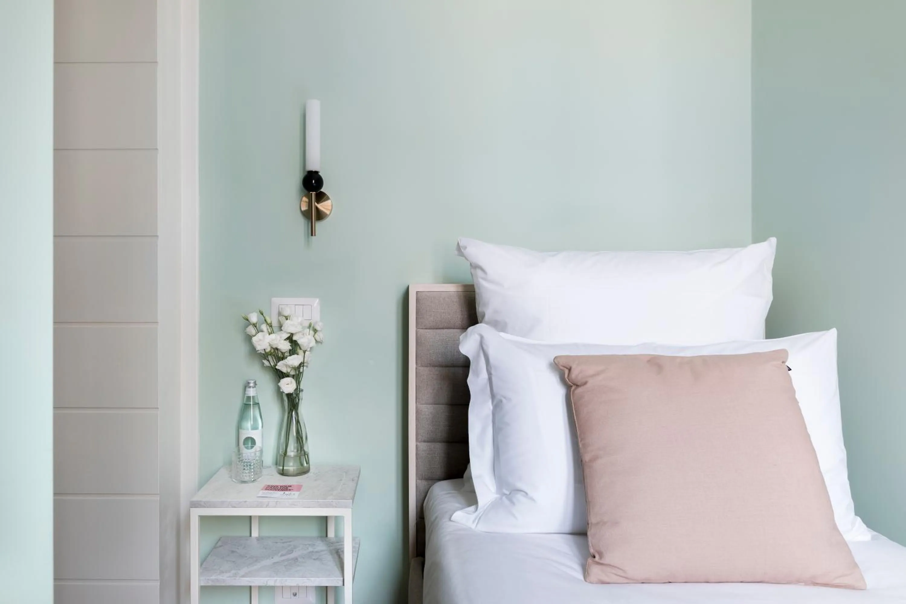 Bed in Numa Rome Portico