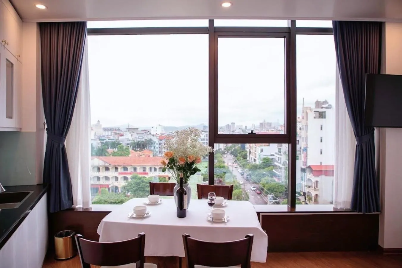 Dining area in SALA HOTEL MÓNG CÁI