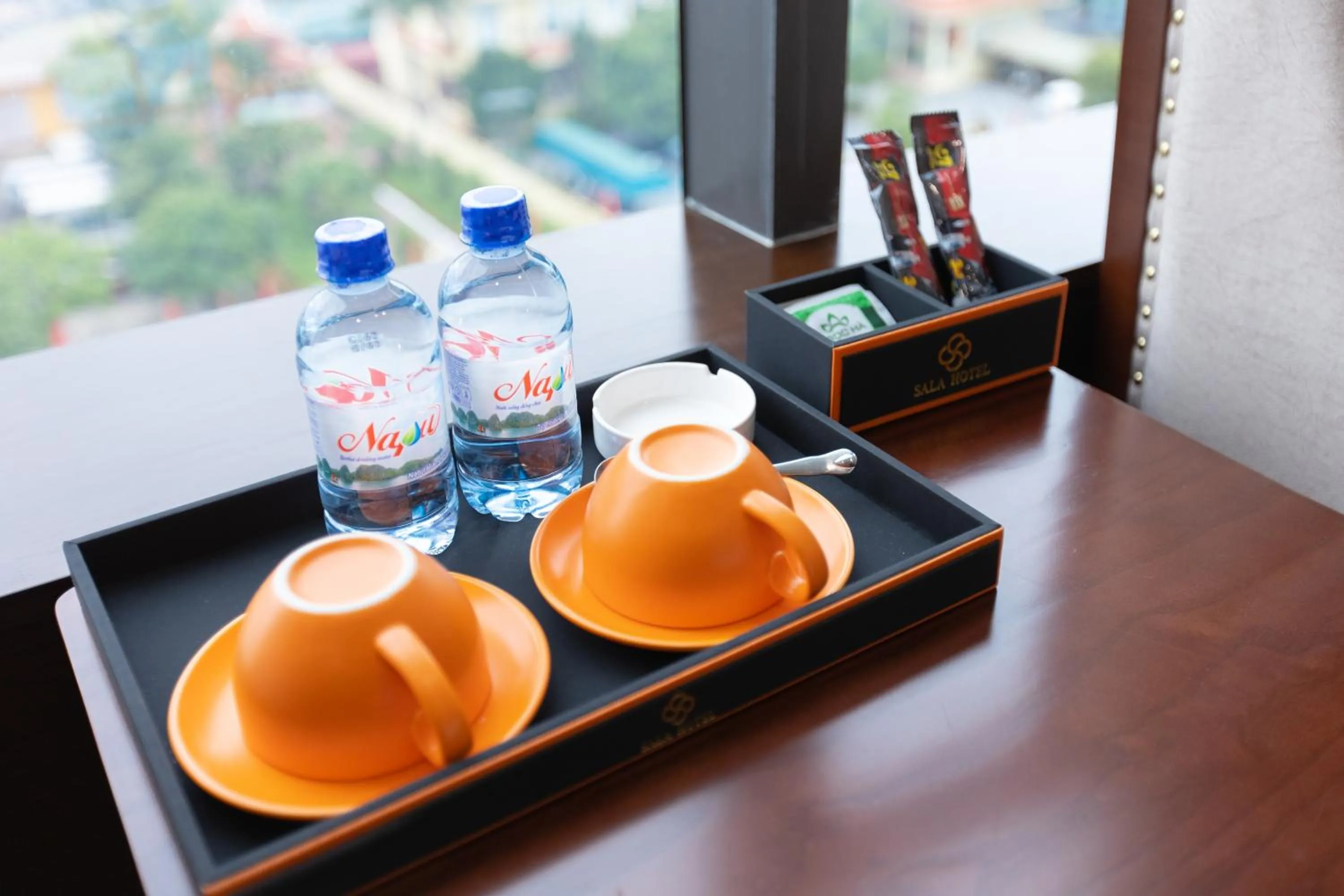 room service in SALA HOTEL MÓNG CÁI