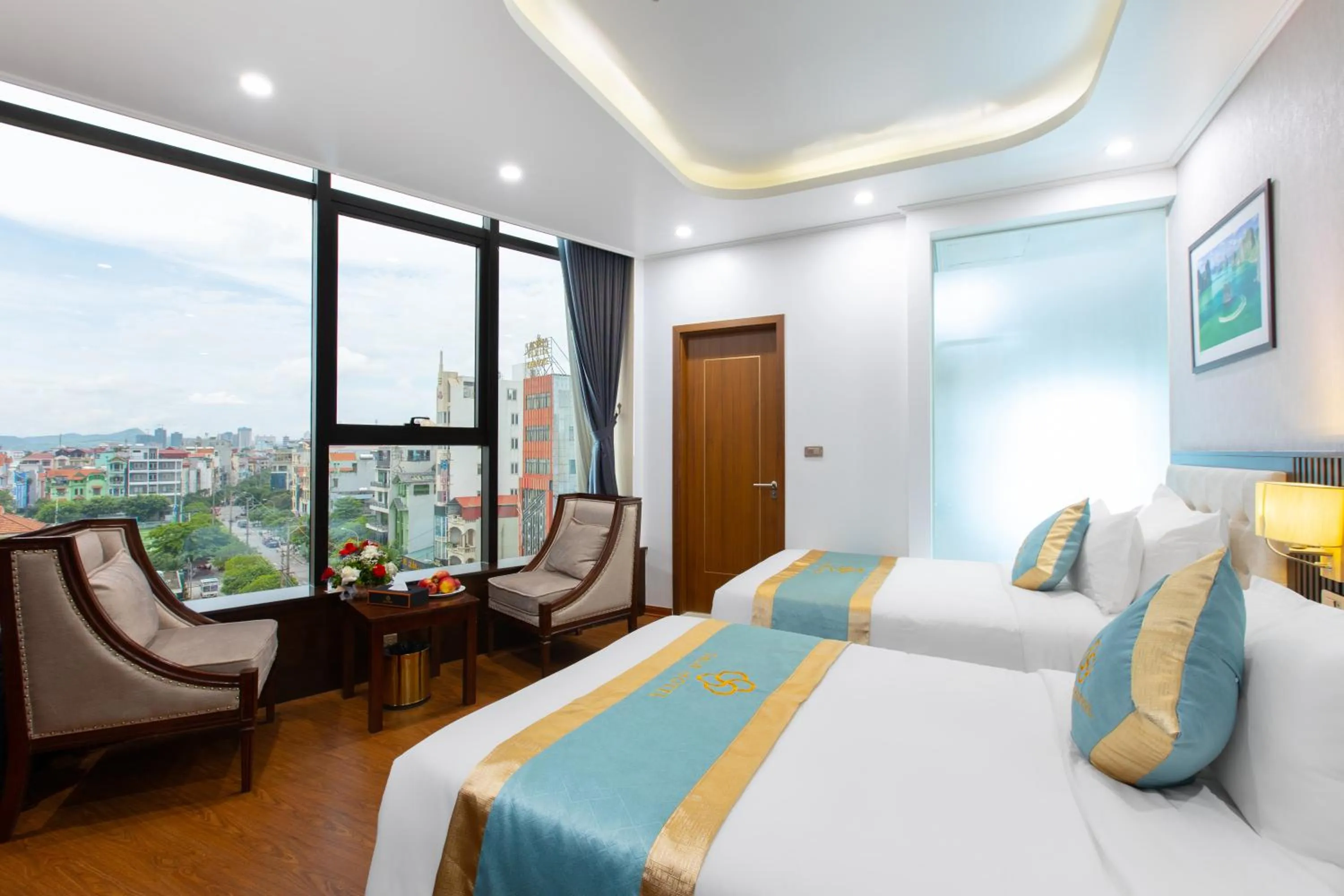 Living room, Bed in SALA HOTEL MÓNG CÁI