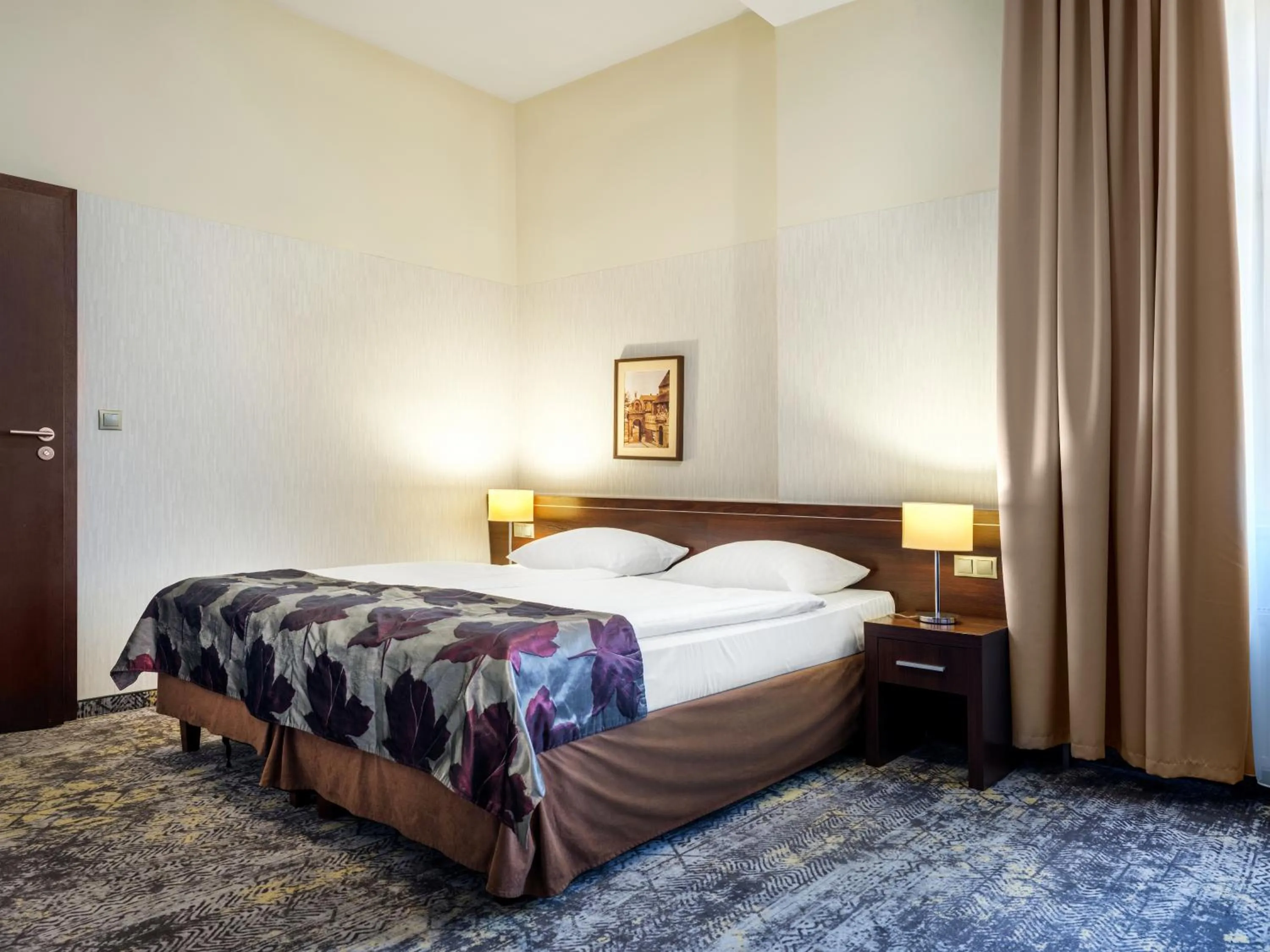 Photo of the whole room, Bed in Hotel Rezydent