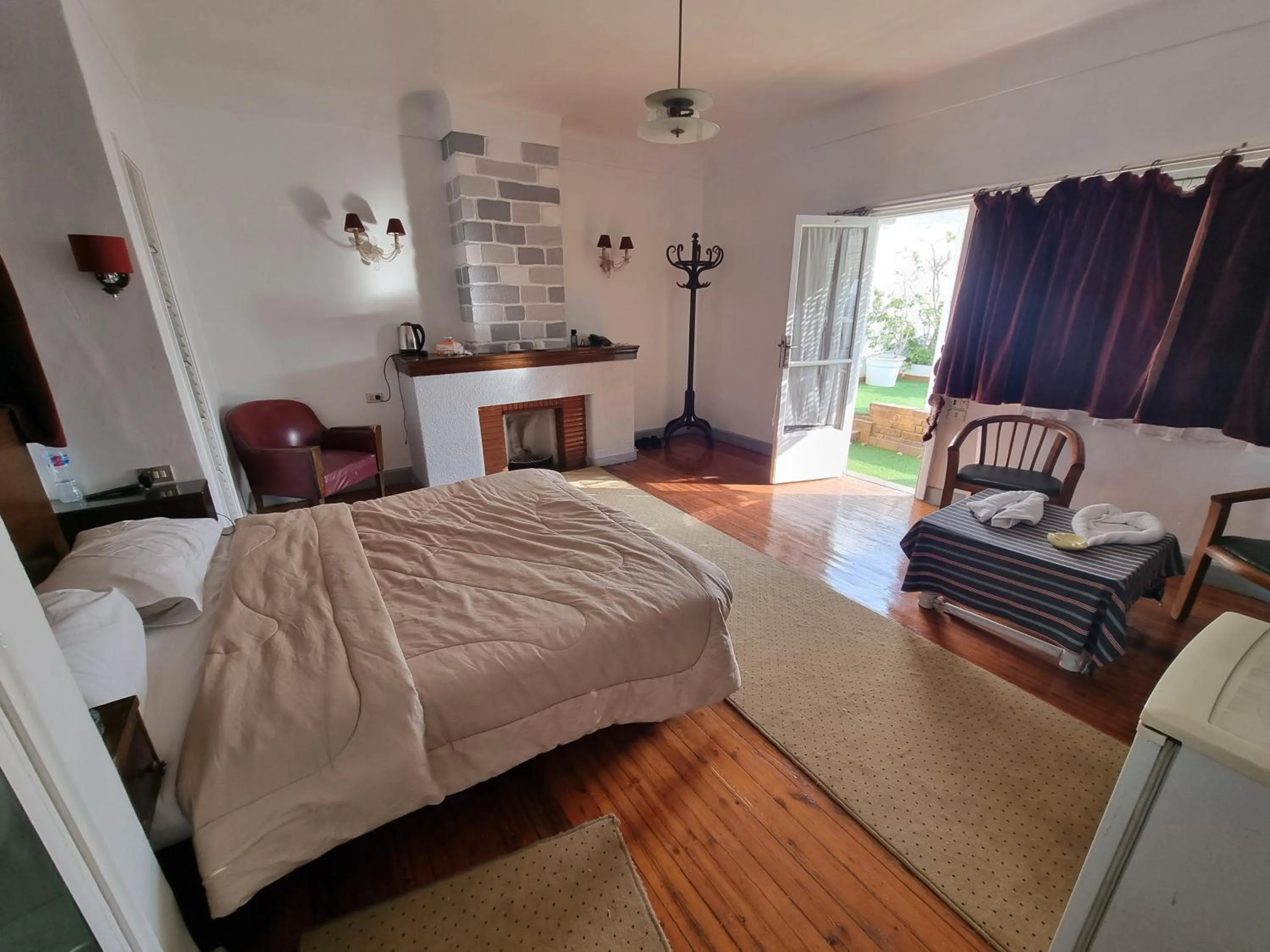 Bed in Carlton Downtown Cairo