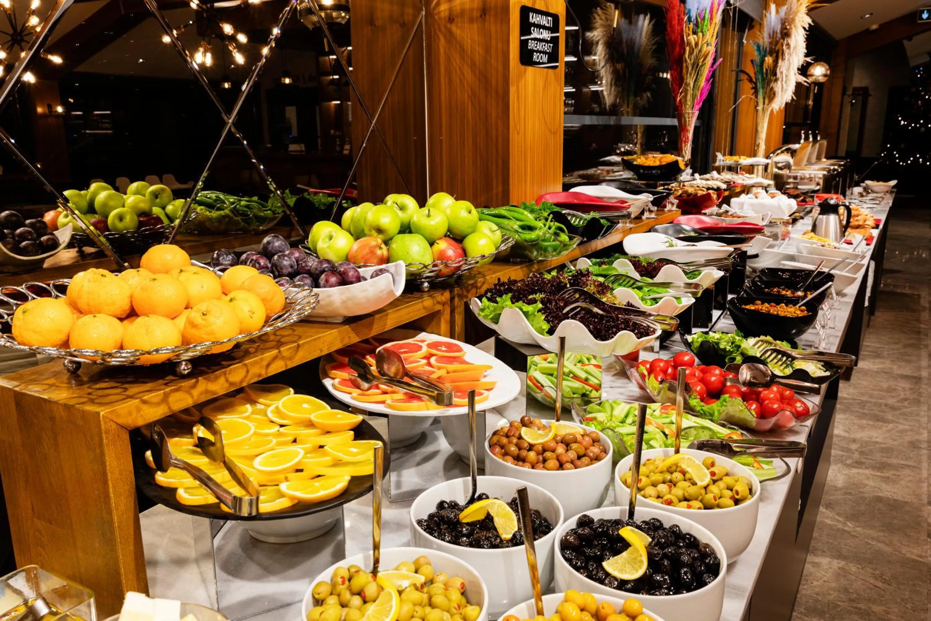 Breakfast in Demiray Hotel Old City