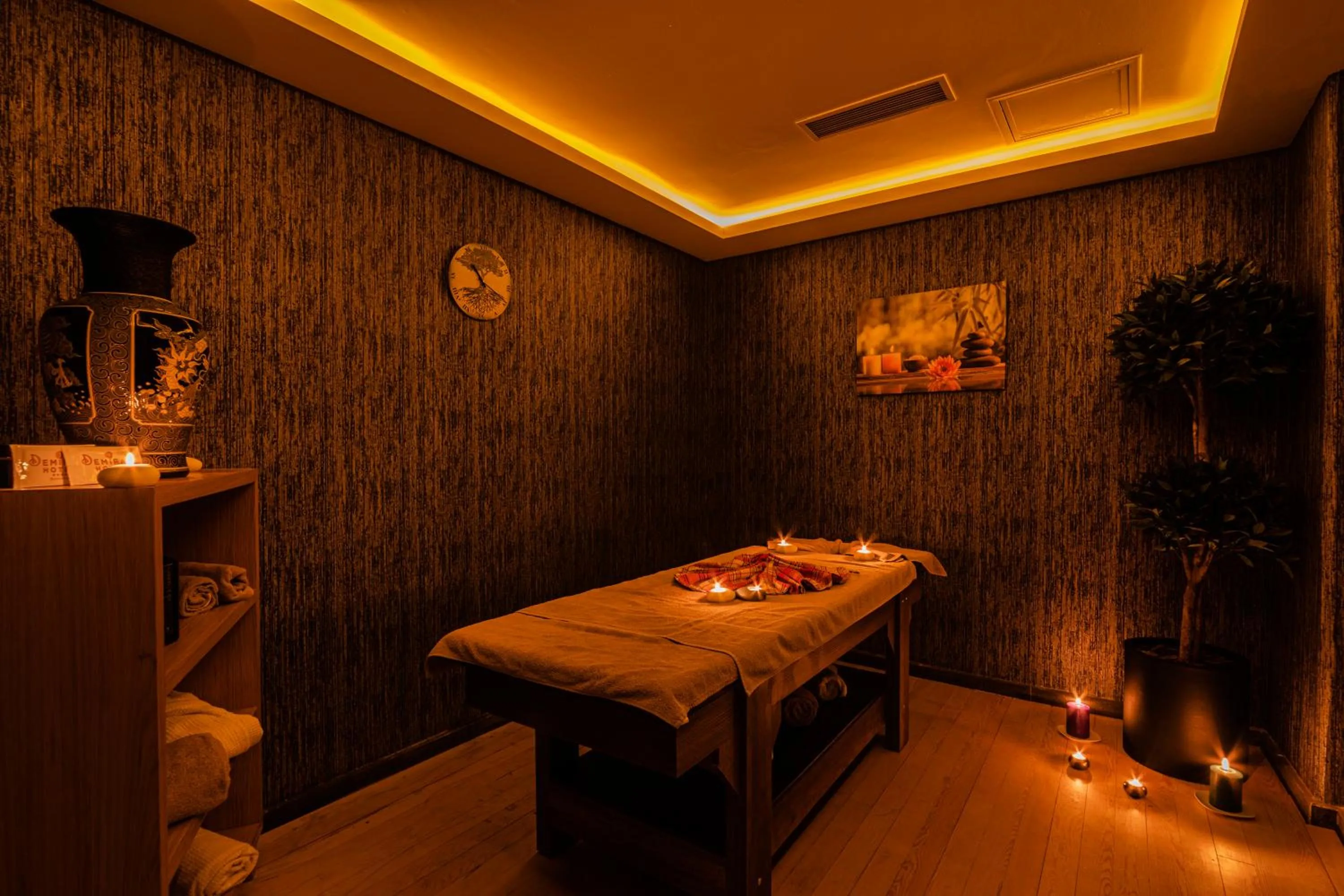 Massage in Demiray Hotel Old City