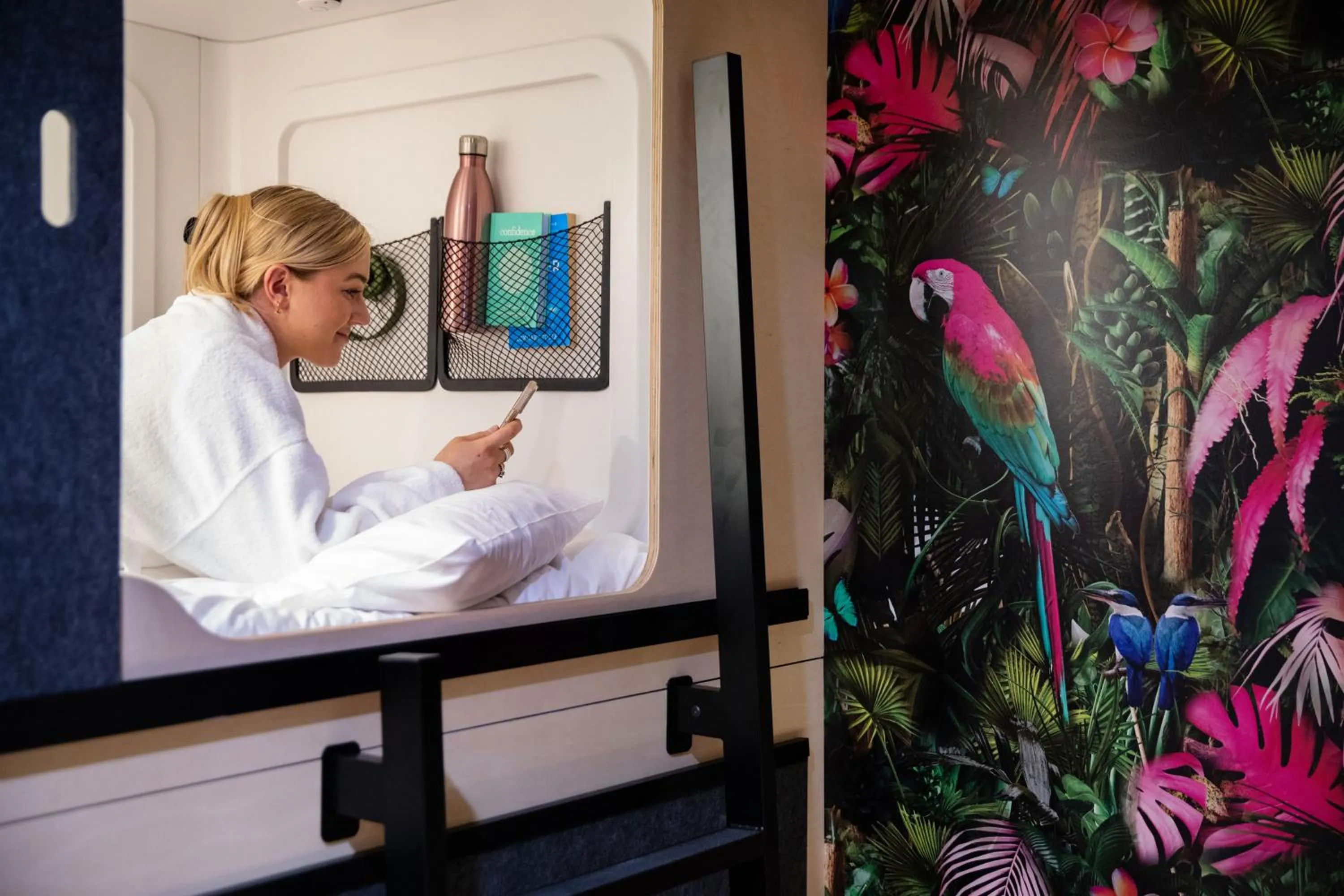 Bed in LyLo Auckland Hotel