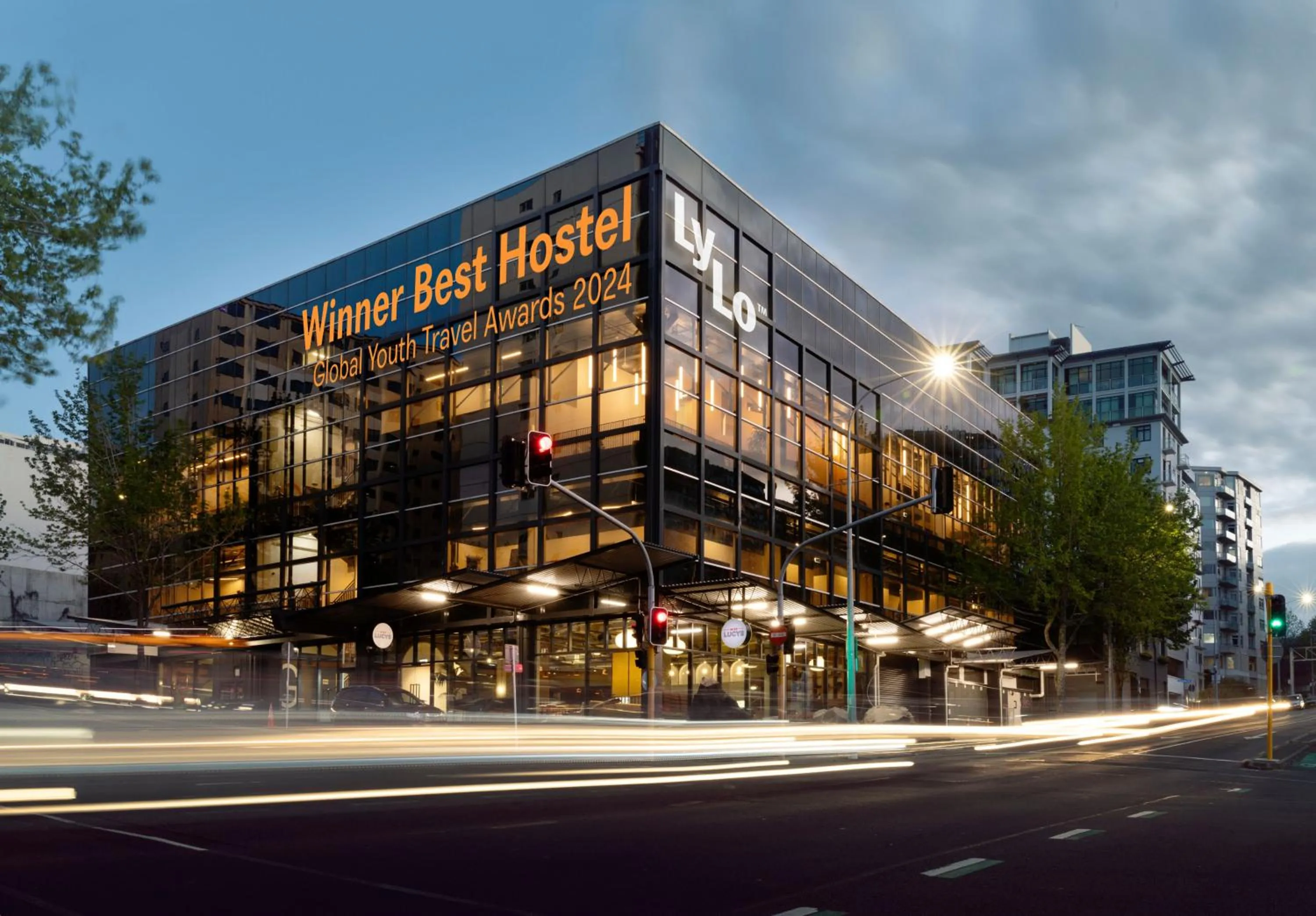 LyLo Auckland Hotel