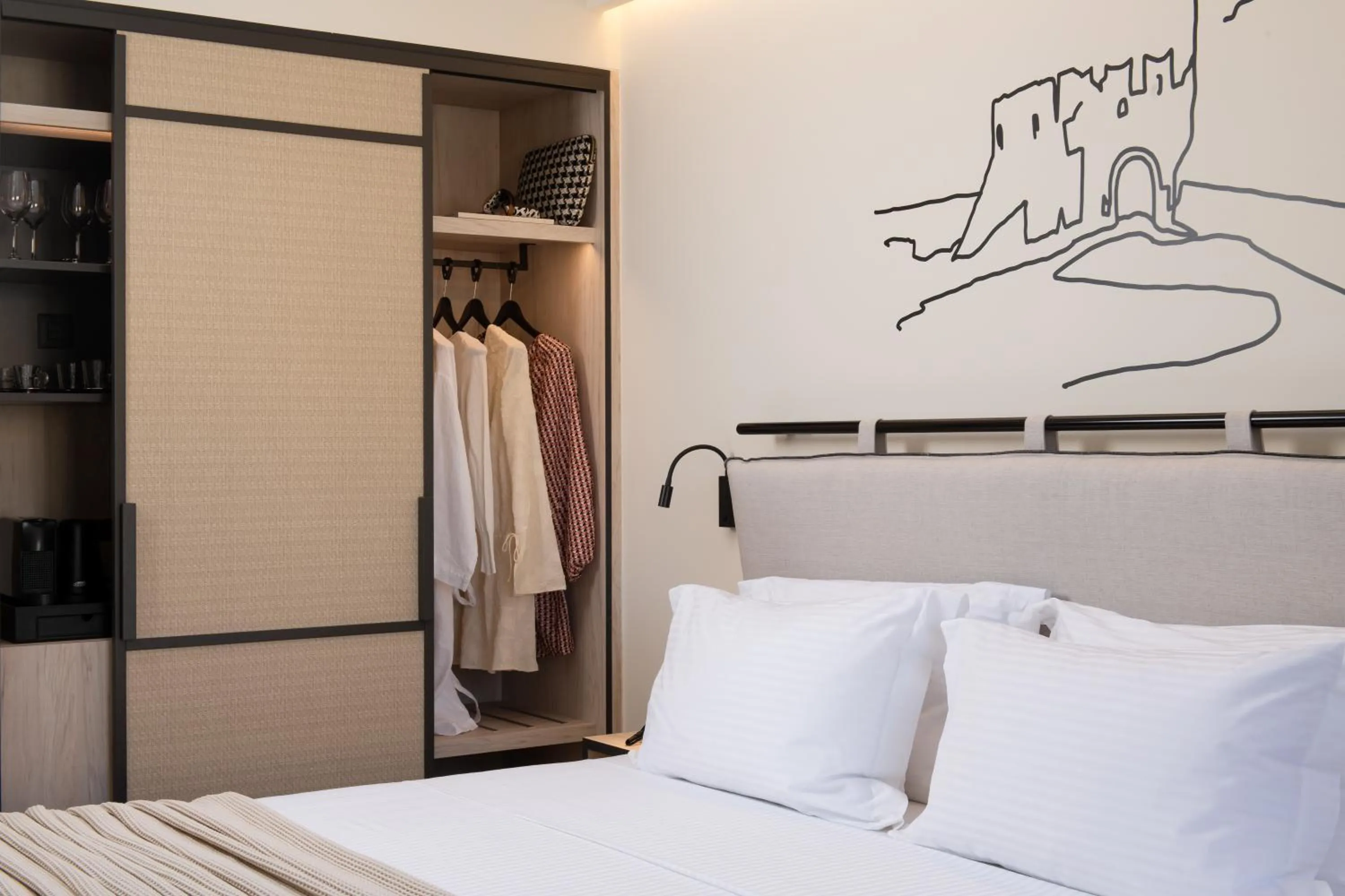 Bed in Epoch House & The Orange Shop - Adults Only