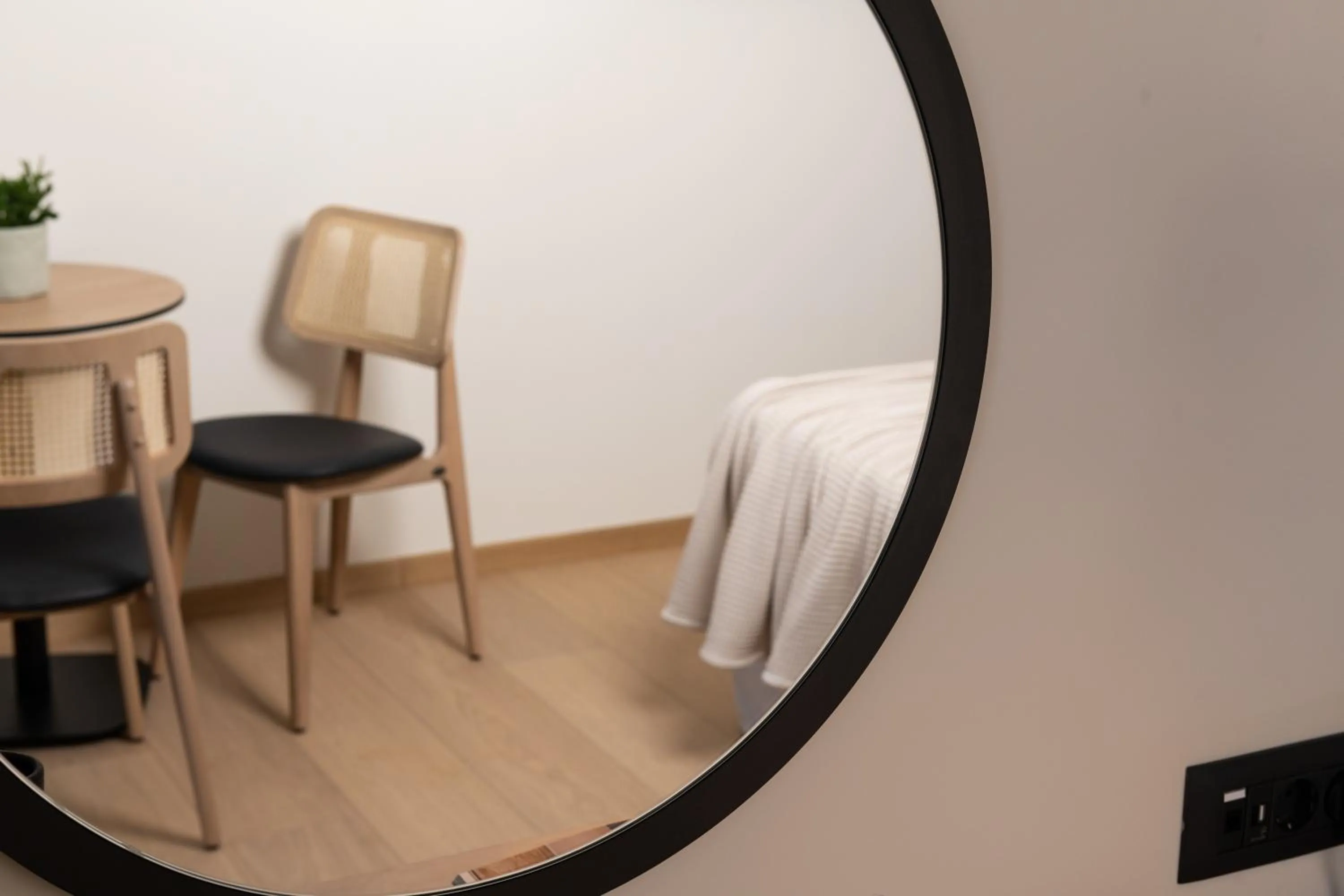 Seating area, Bed in Epoch House & The Orange Shop - Adults Only