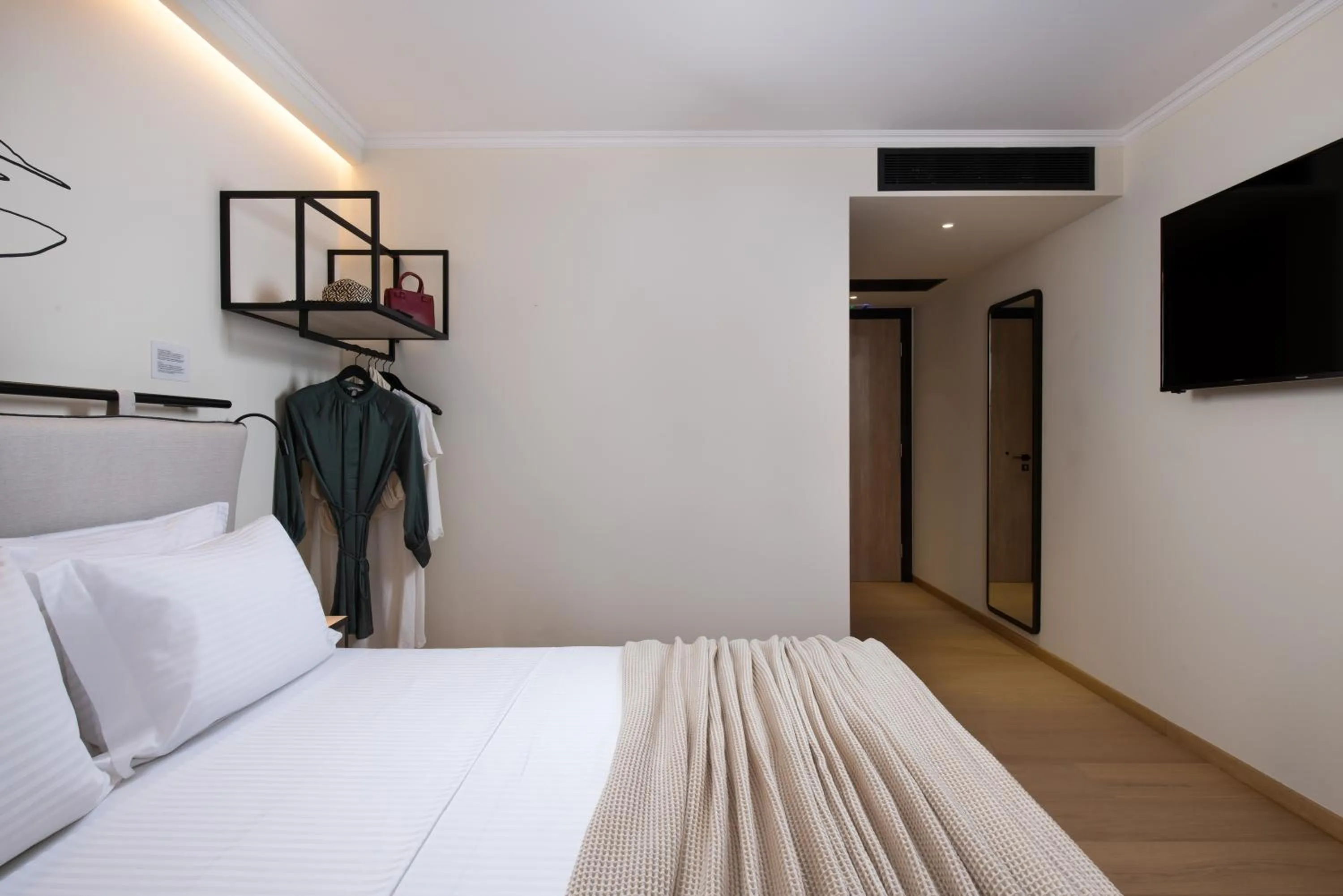 Bed in Epoch House & The Orange Shop - Adults Only