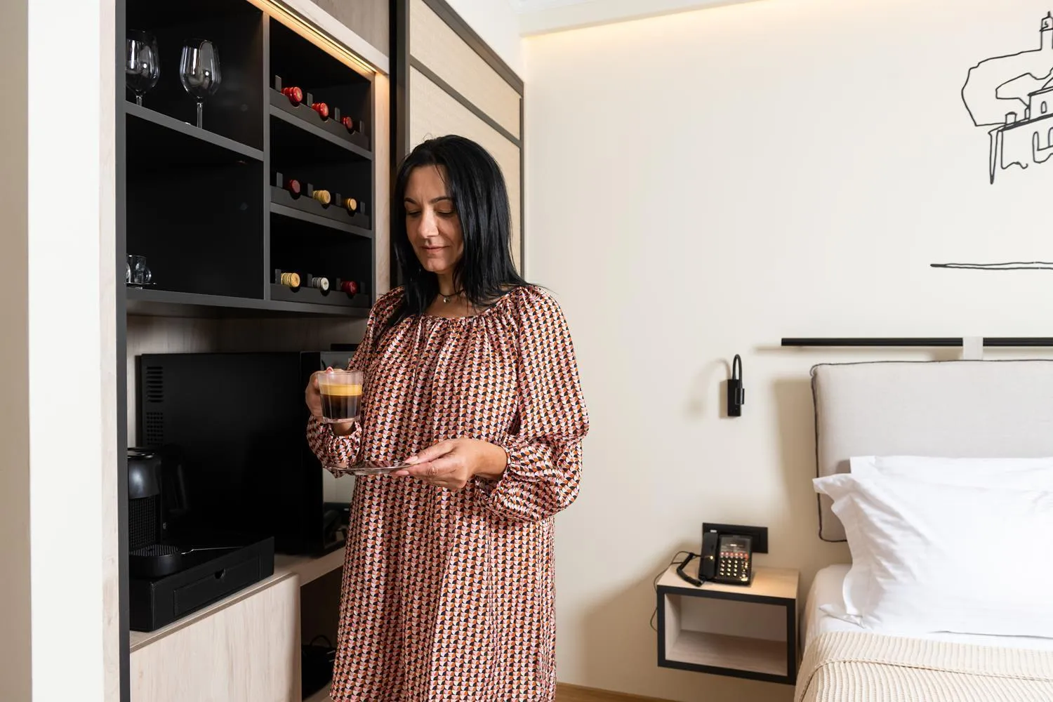 People, Bed in Epoch House & The Orange Shop - Adults Only