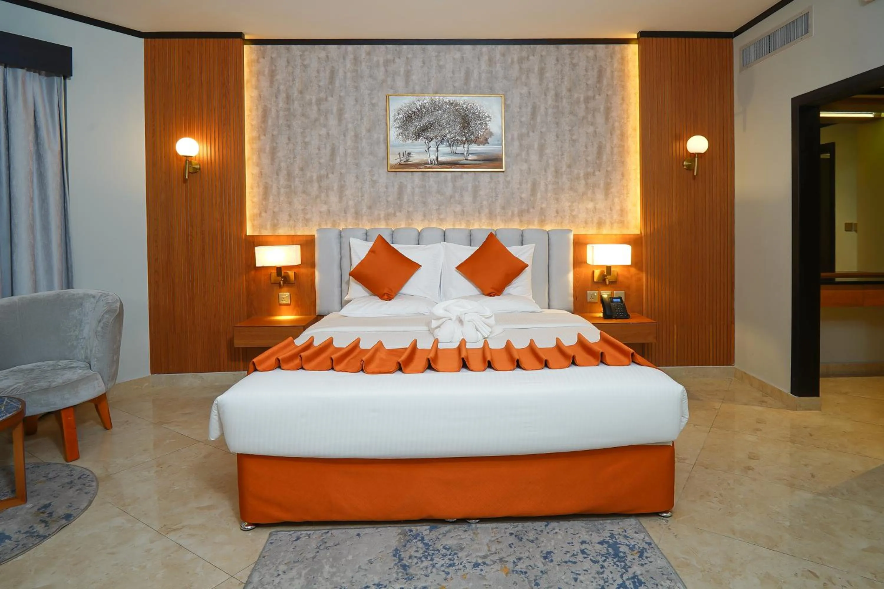 Bed in Concorde Palace Hotel