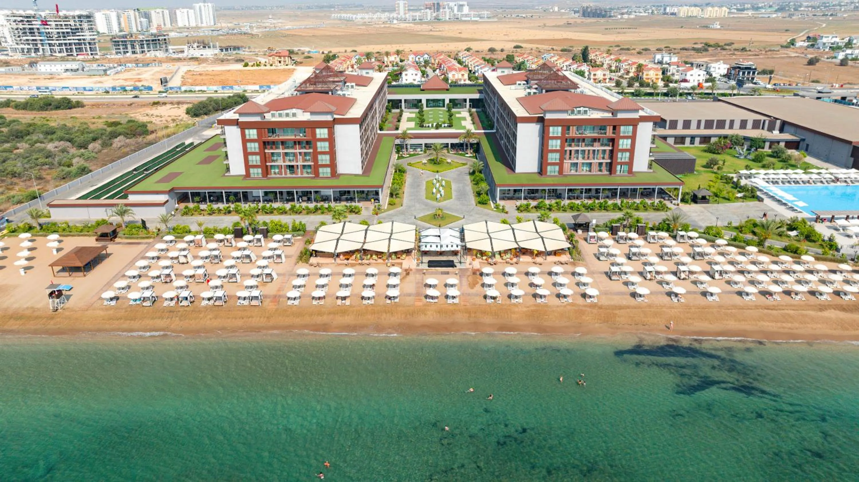 Property building in The Arkin Iskele