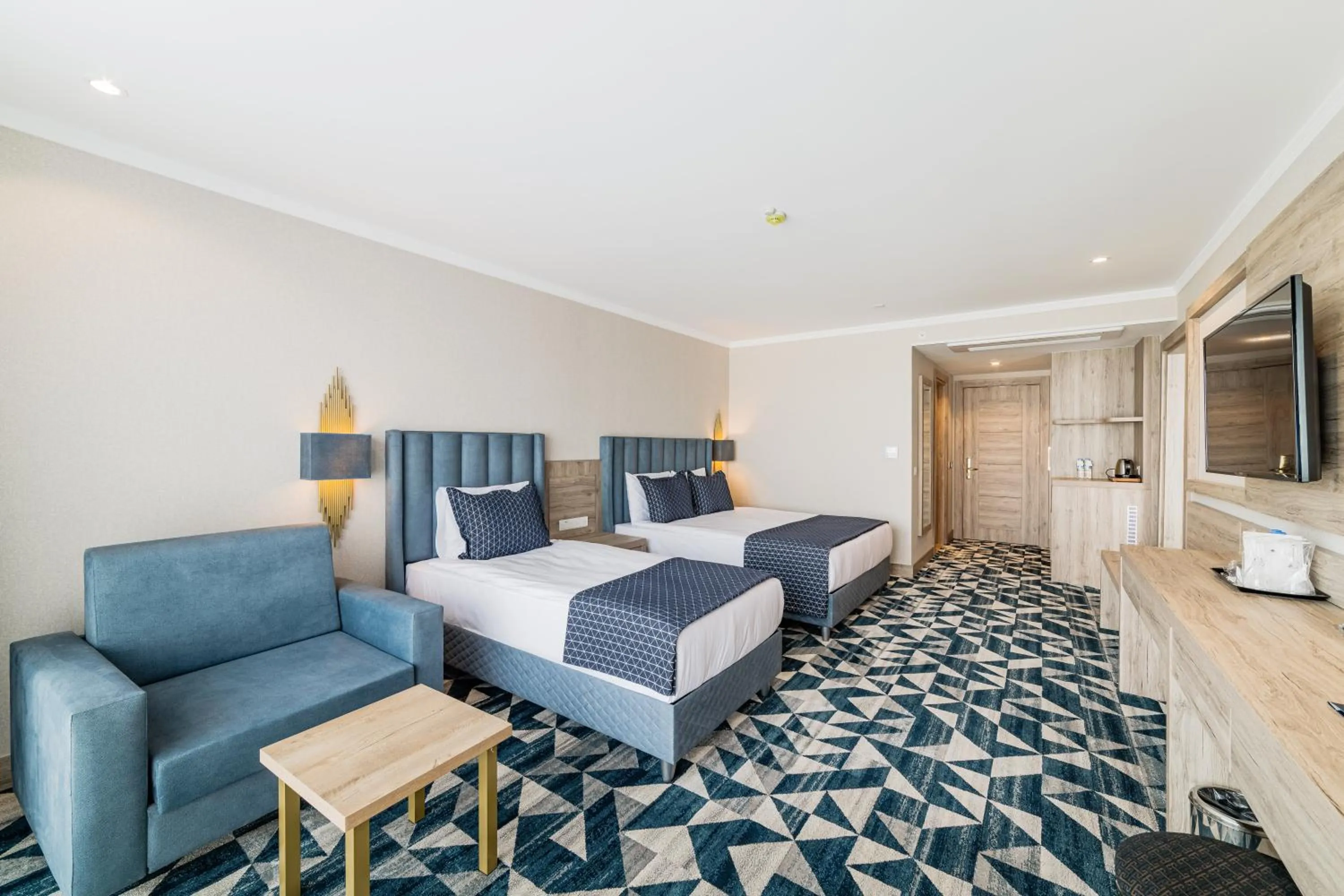 Property building, Bed in The Arkin Iskele