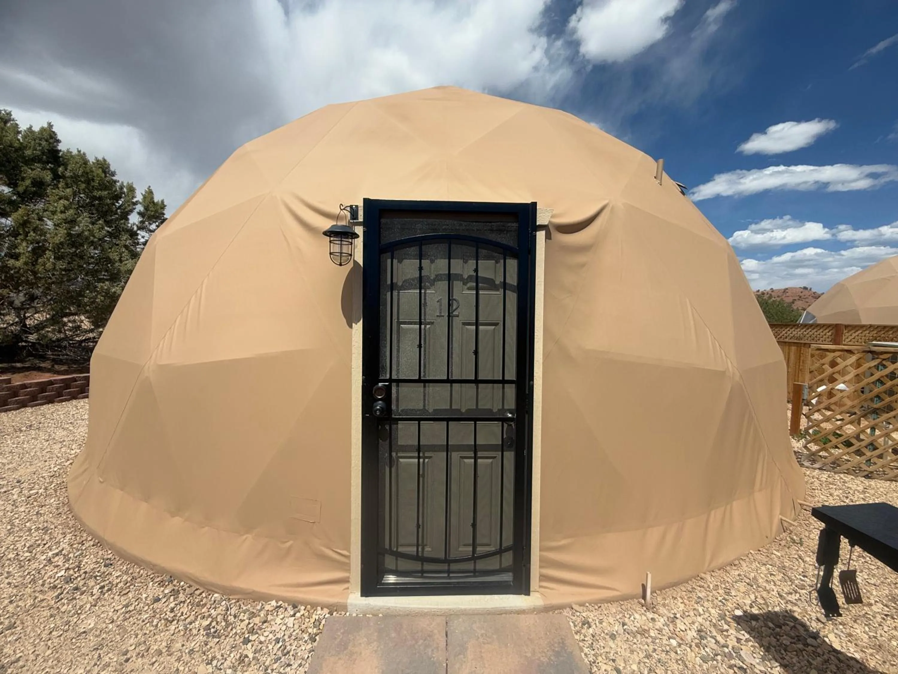 Property building in Bryce Glamp And Camp