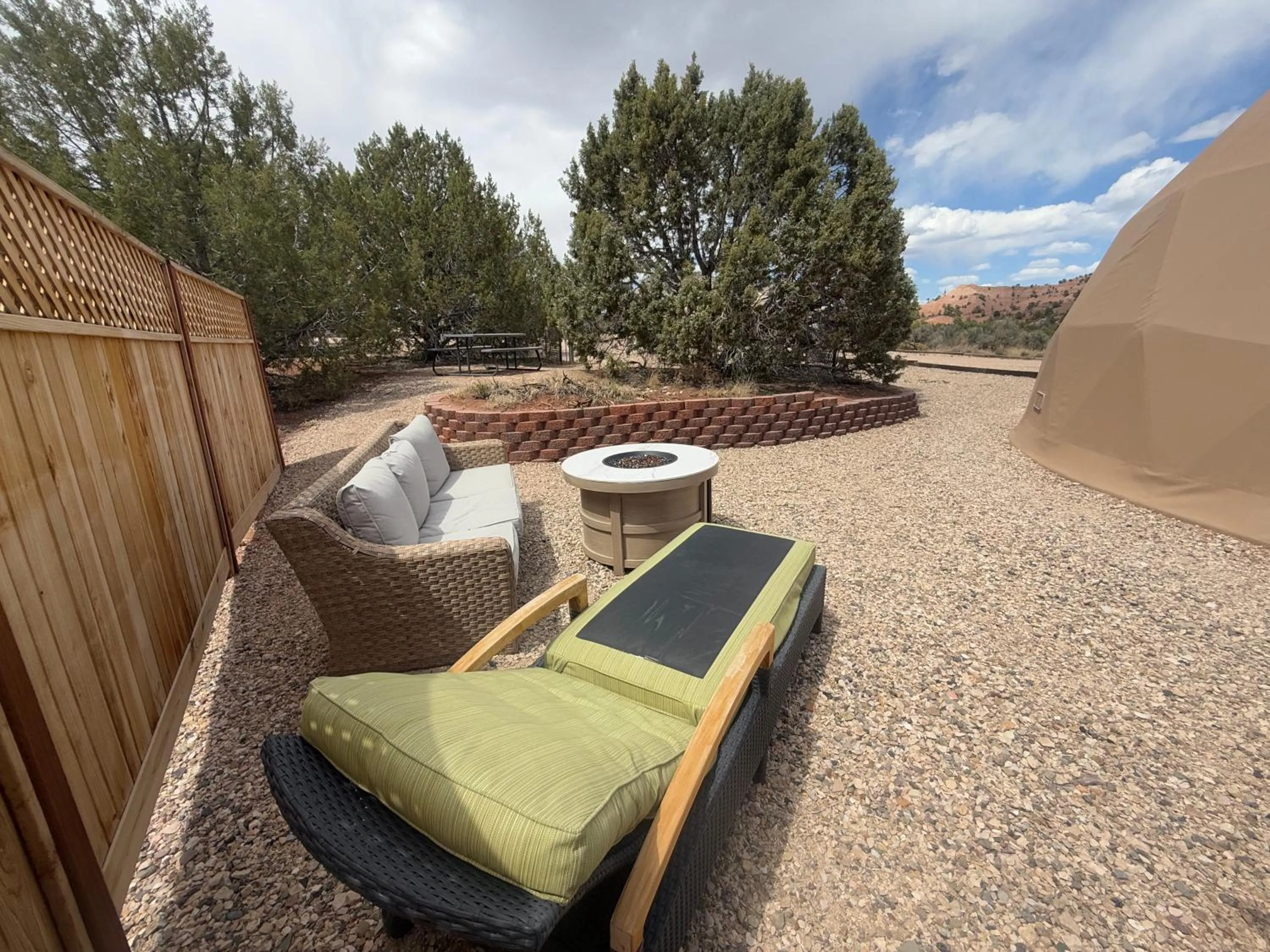 Patio in Bryce Glamp And Camp