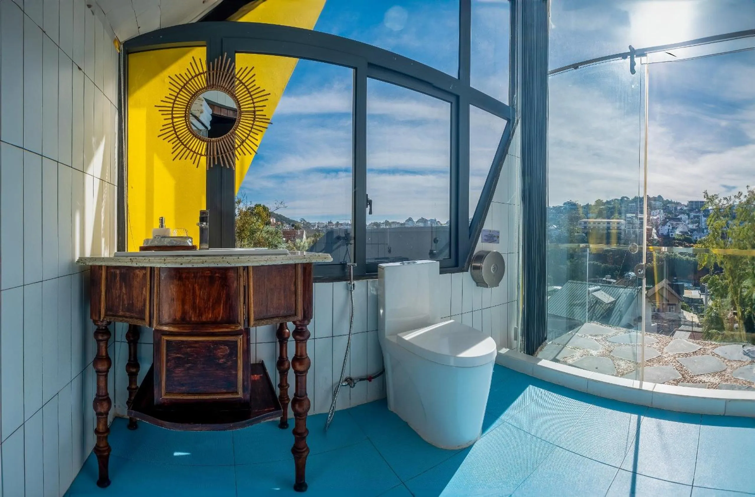 Bedroom in Orimi Cafe & Homies Dalat