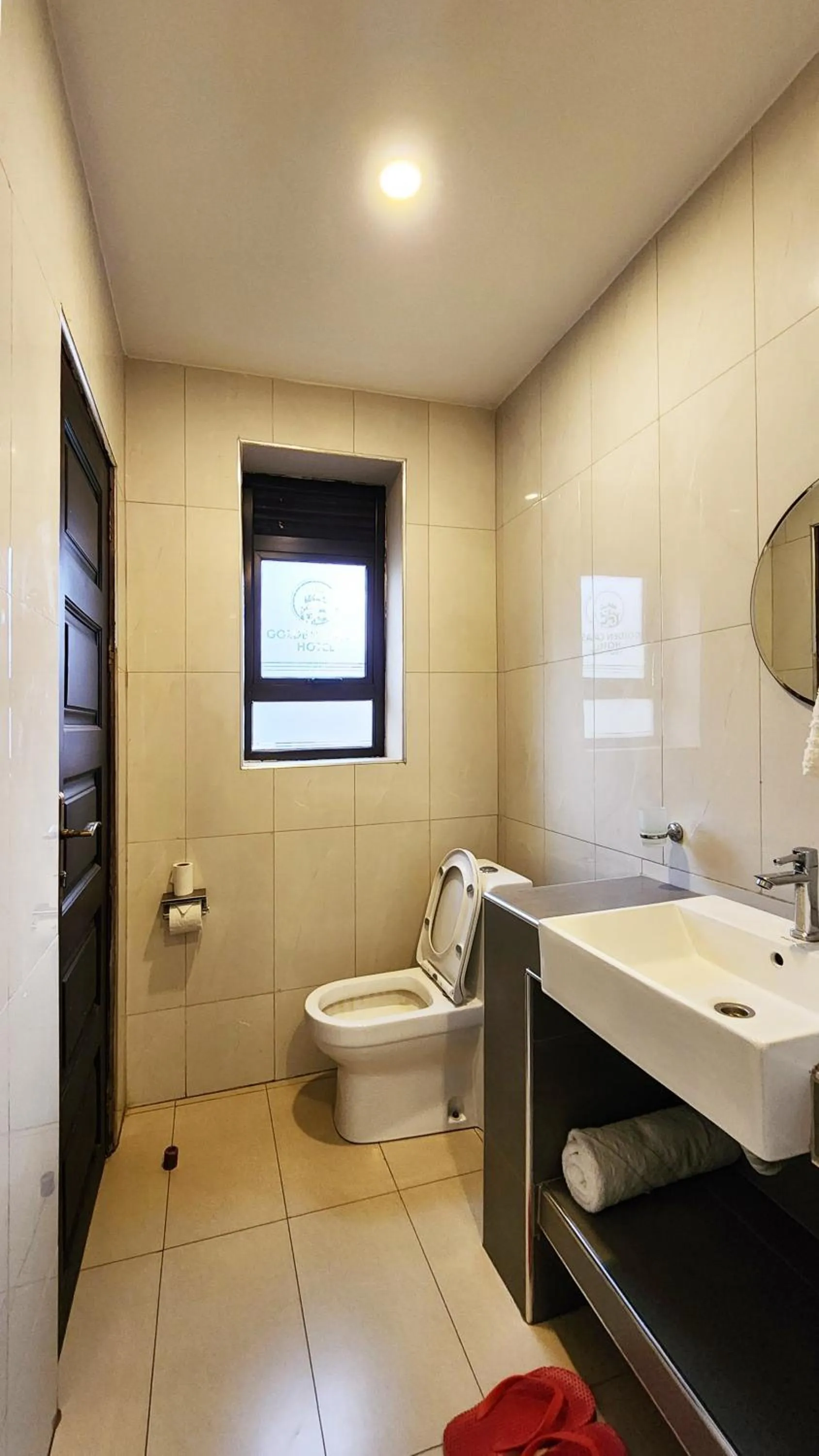 Shower in Golden Castle Hotel Hoima