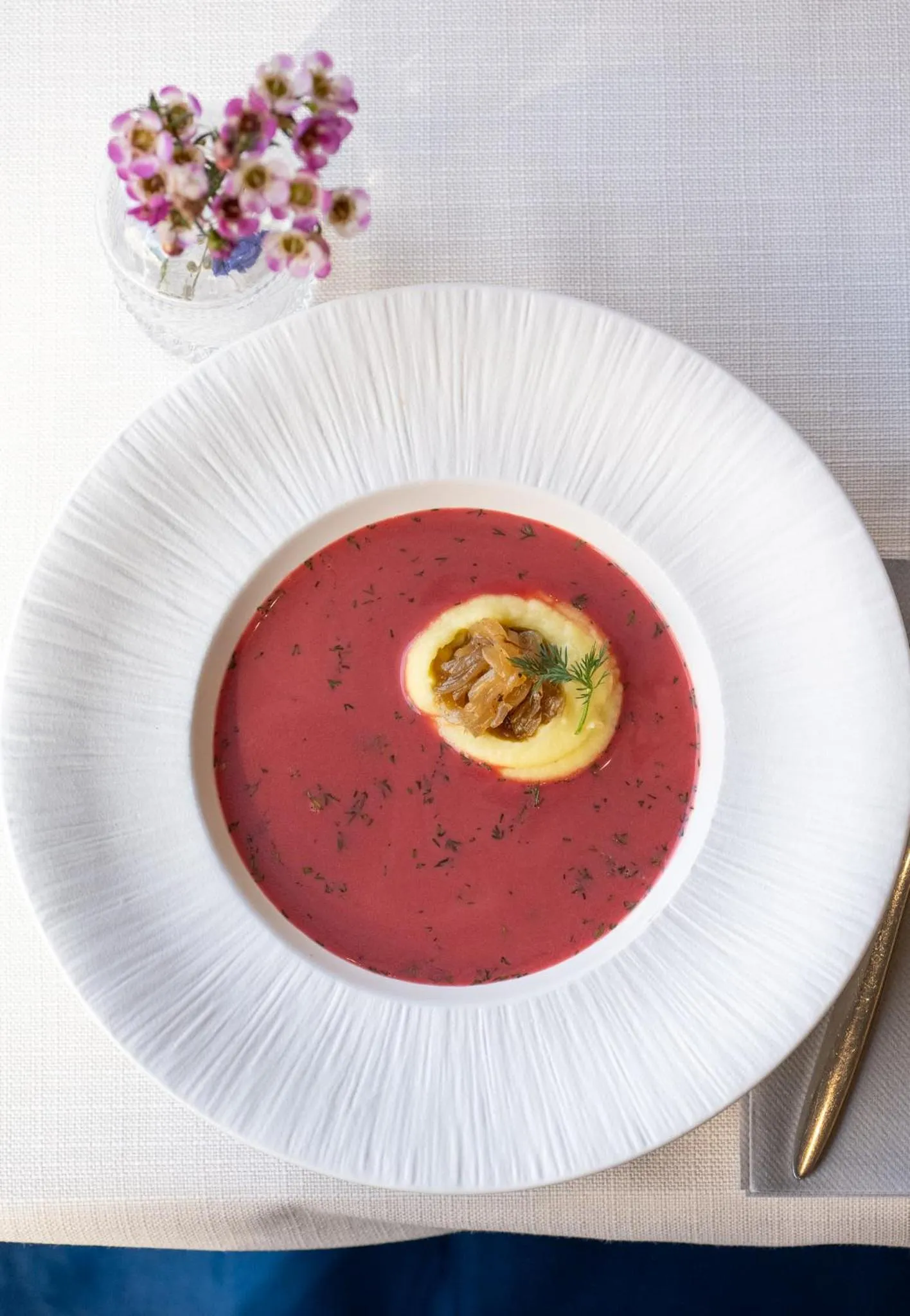 Restaurant/places to eat in Hotel Atrium