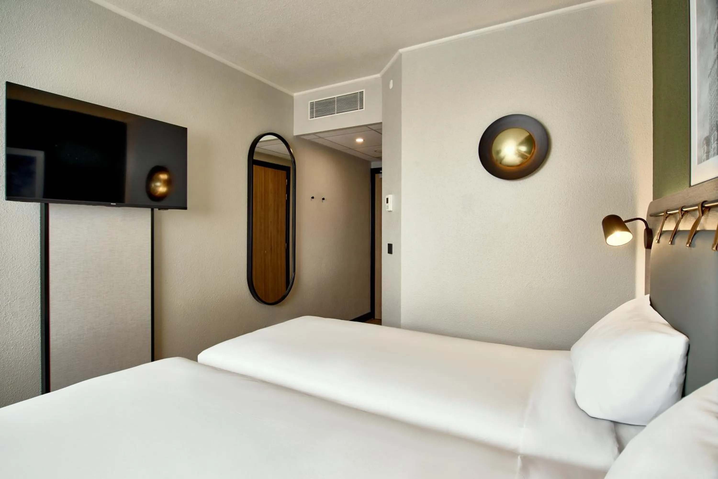 Bed in CAMPANILE PRIME Warszawa Centrum