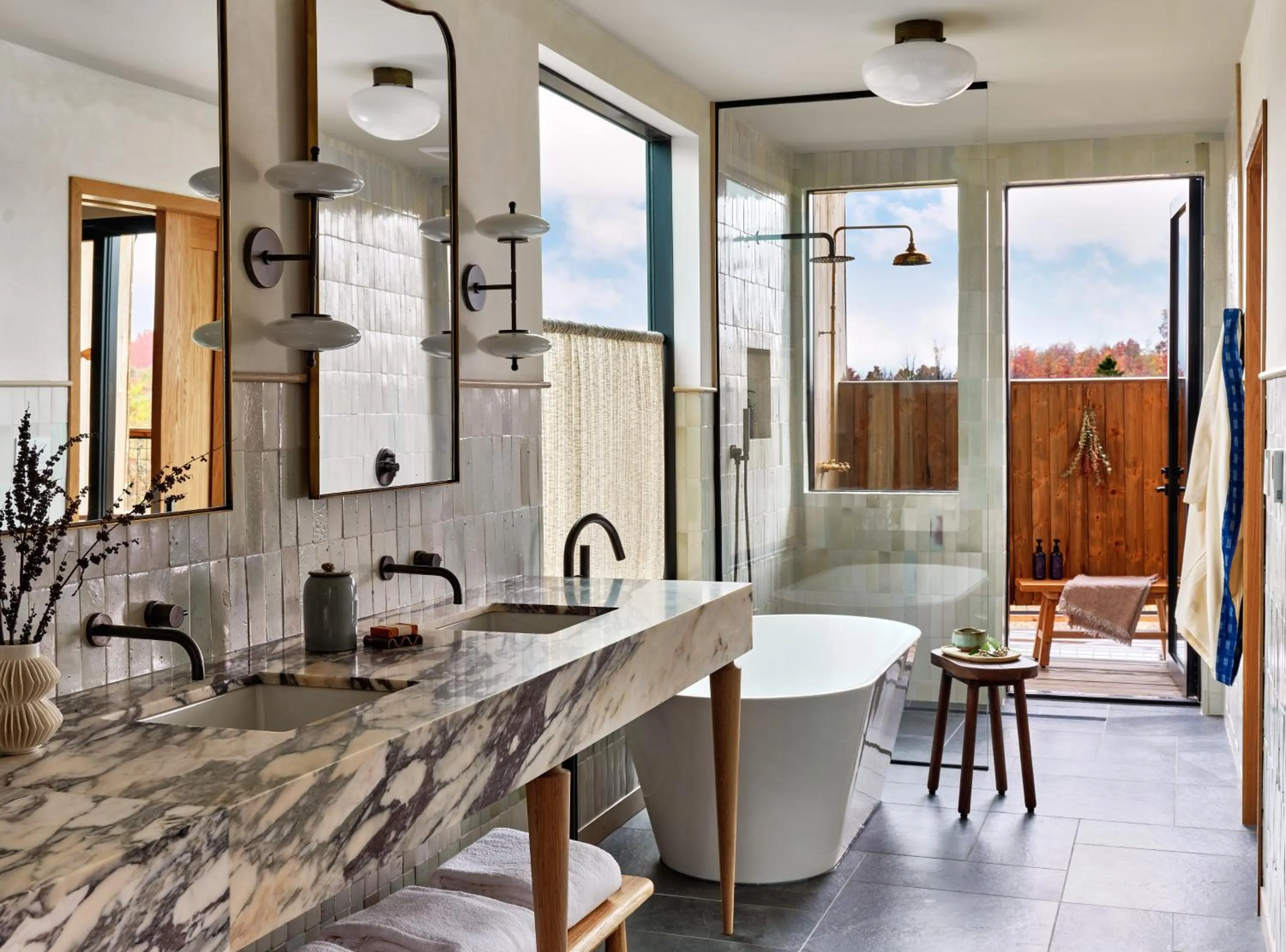 Bathroom in Wildflower Farms, Auberge Collection