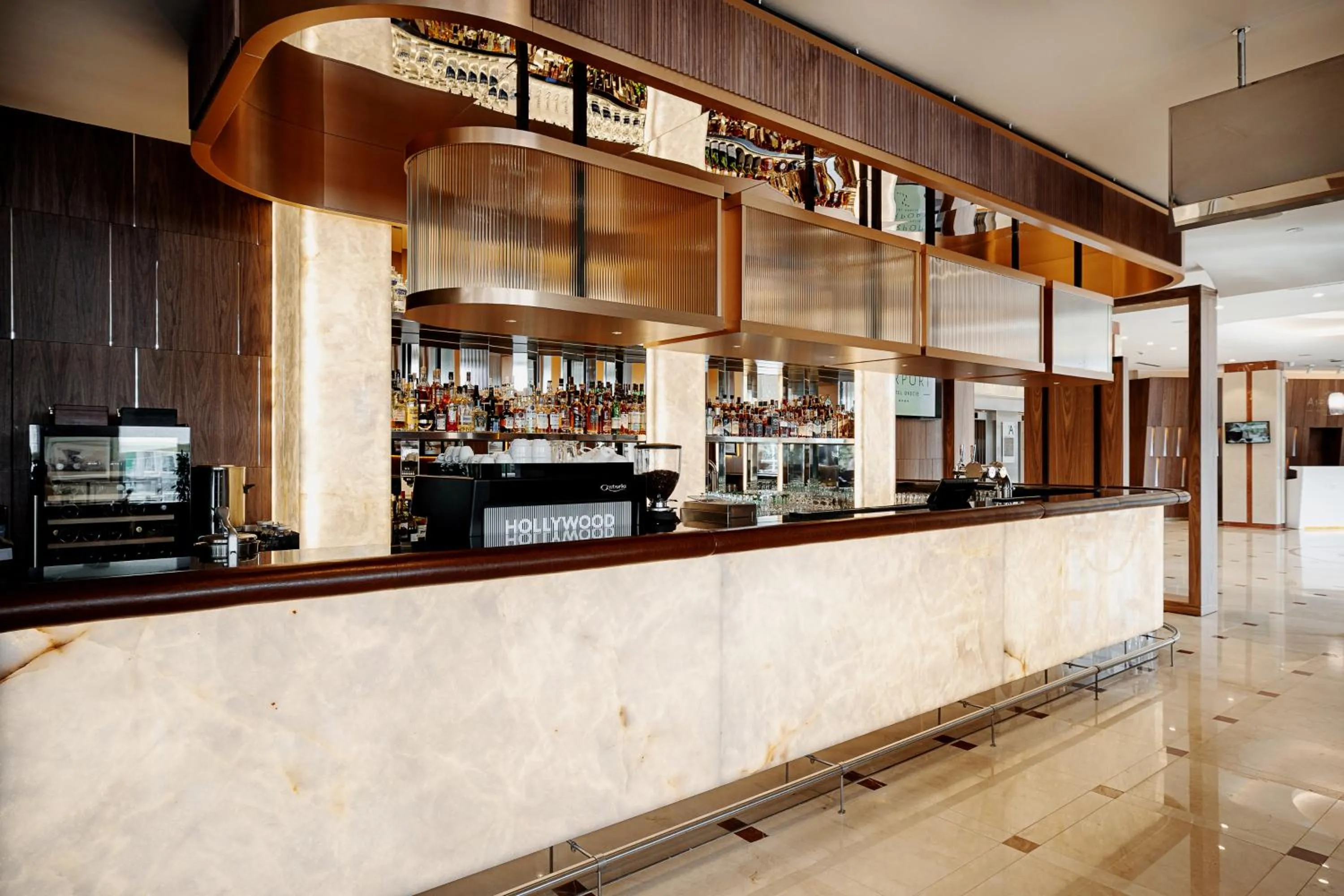 Nightclub / DJ in Airport Hotel Okęcie