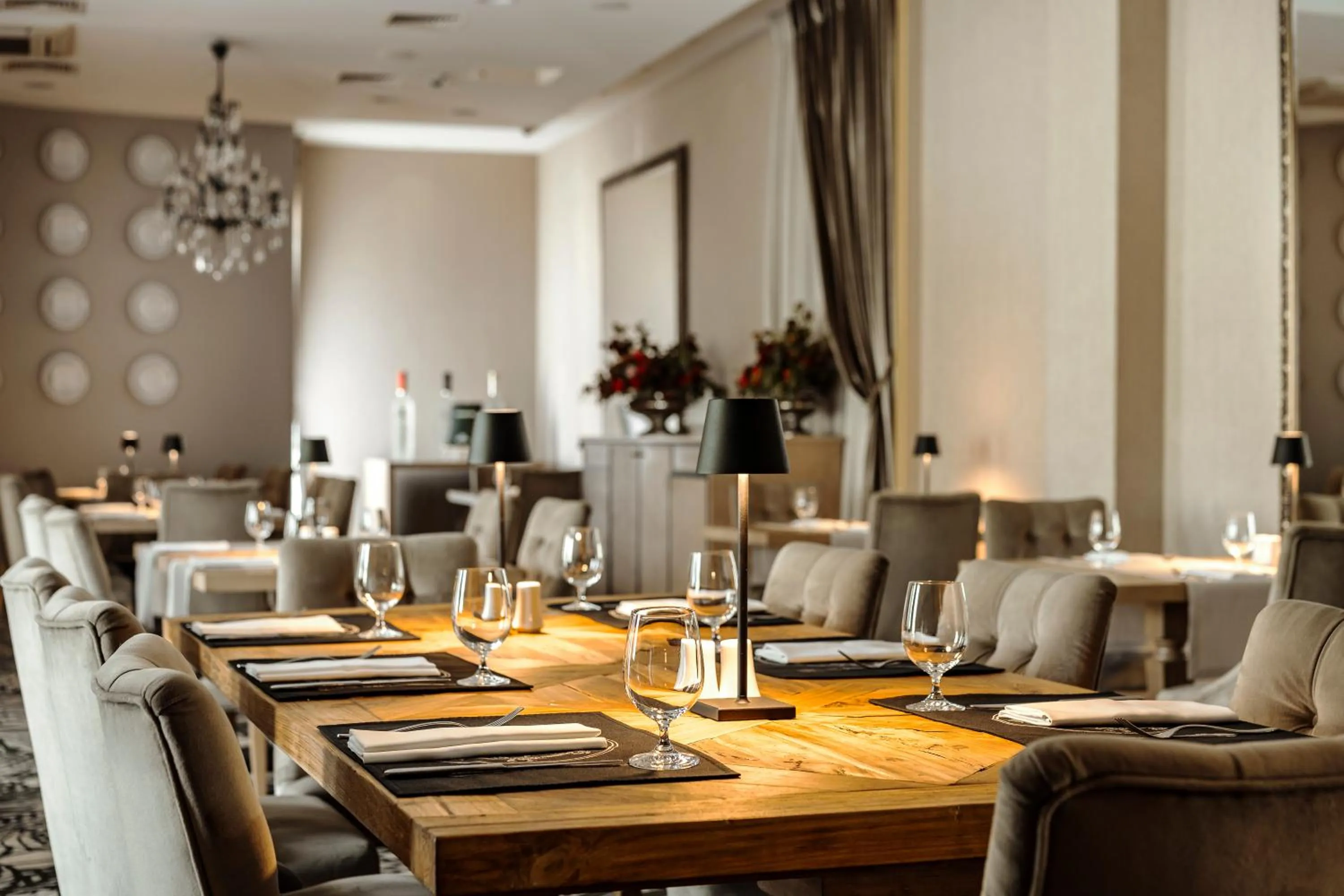 Restaurant/places to eat in Airport Hotel Okęcie