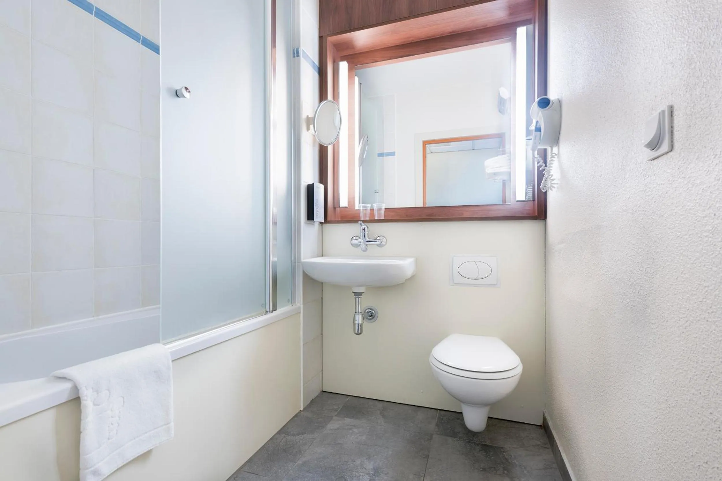 Toilet in Campanile Wroclaw - Stare Miasto