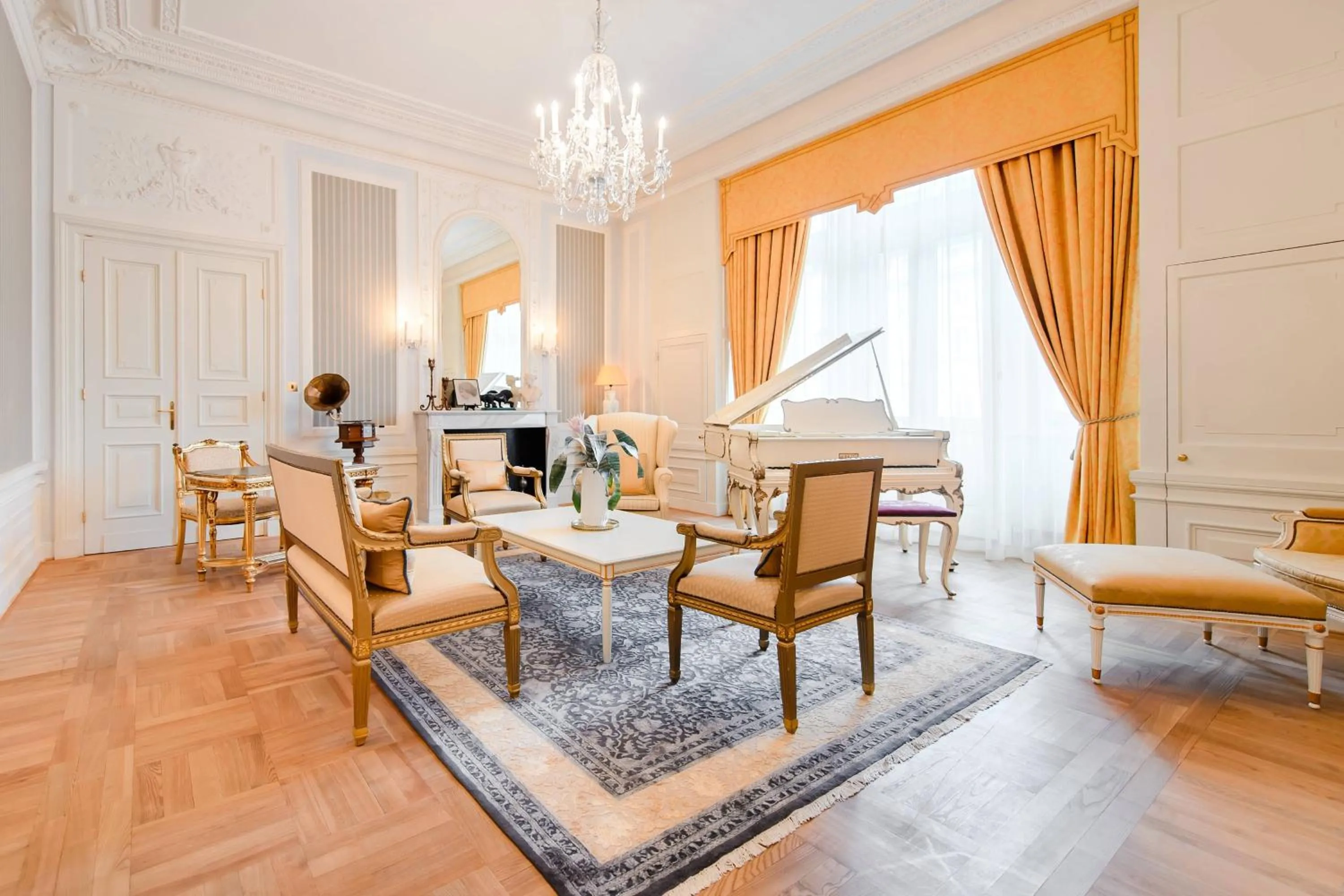 Photo of the whole room in Hotel Bristol, A Luxury Collection Hotel, Warsaw