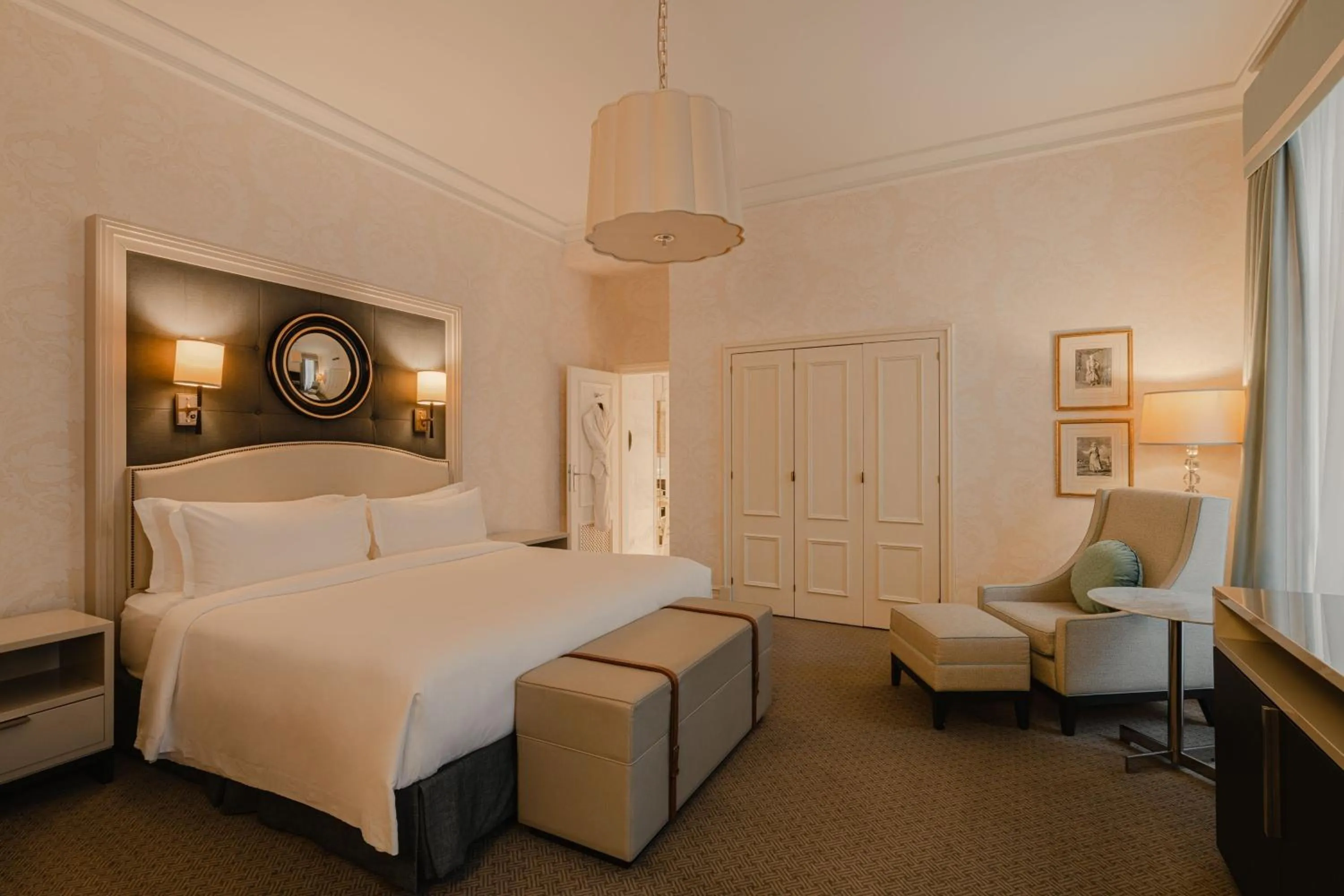 Photo of the whole room, Bed in Hotel Bristol, A Luxury Collection Hotel, Warsaw