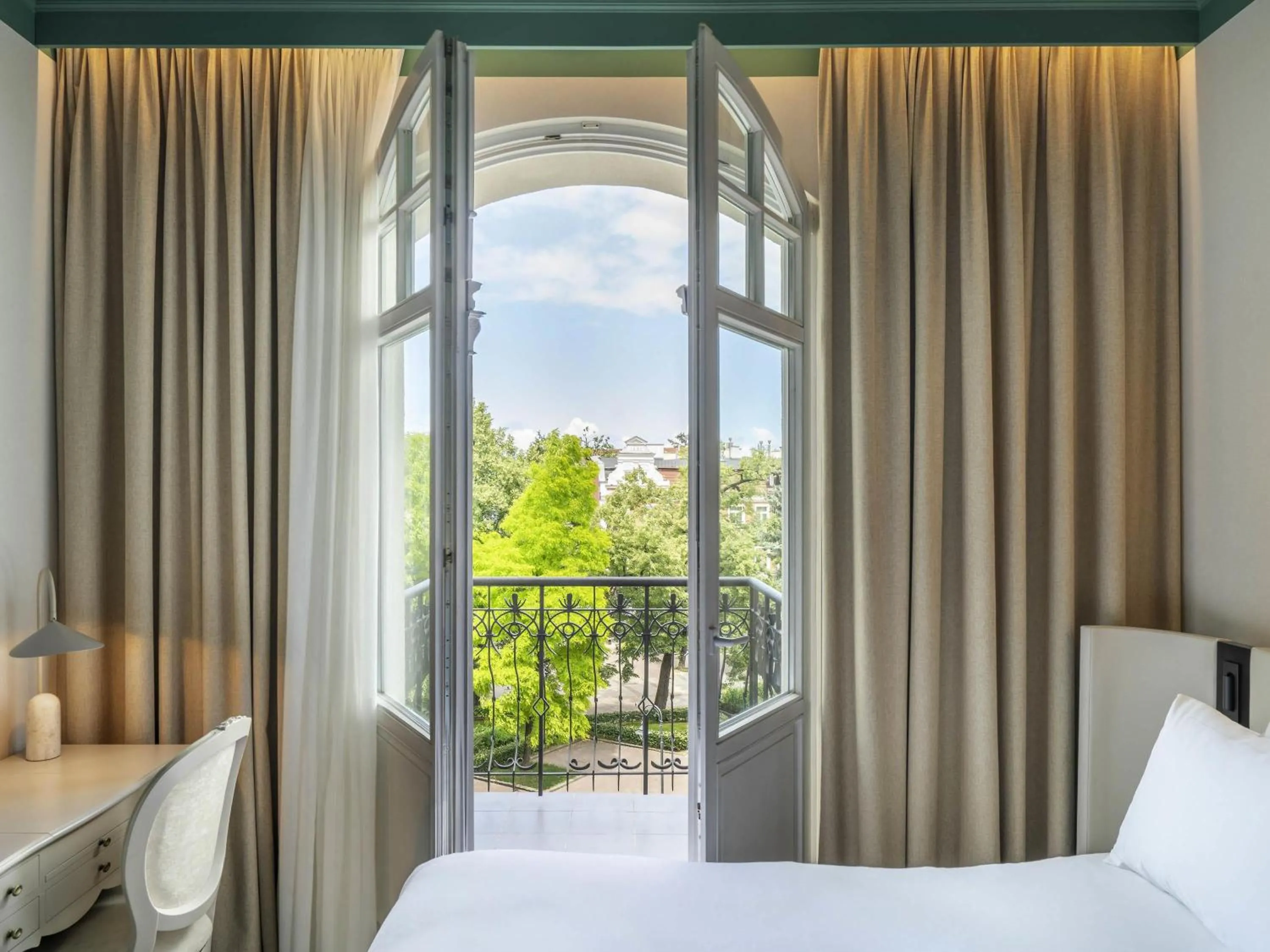 Photo of the whole room, Bed in Rezydent Hotel Sopot - MGallery Collection