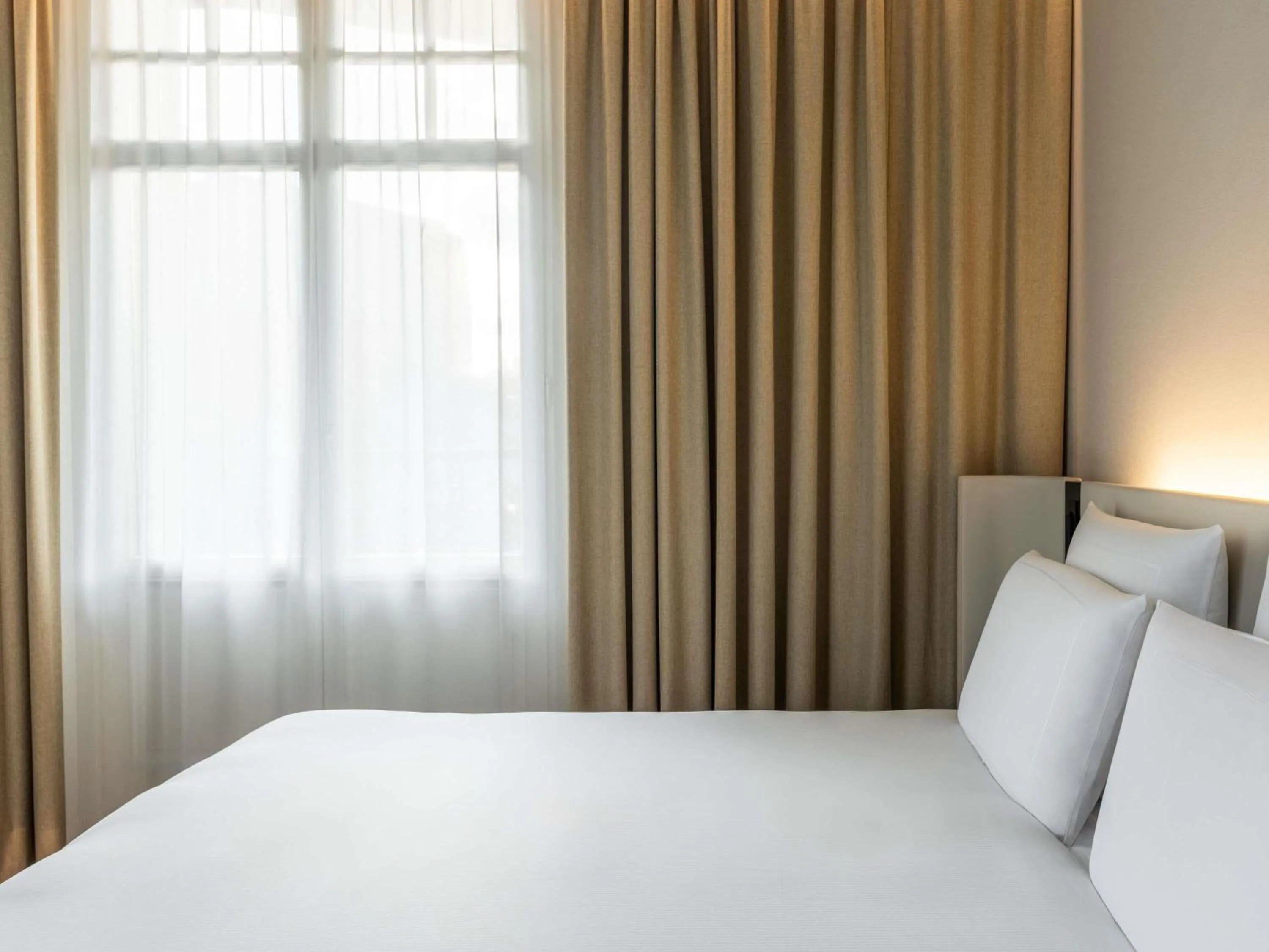 Bedroom, Bed in Rezydent Hotel Sopot - MGallery Collection