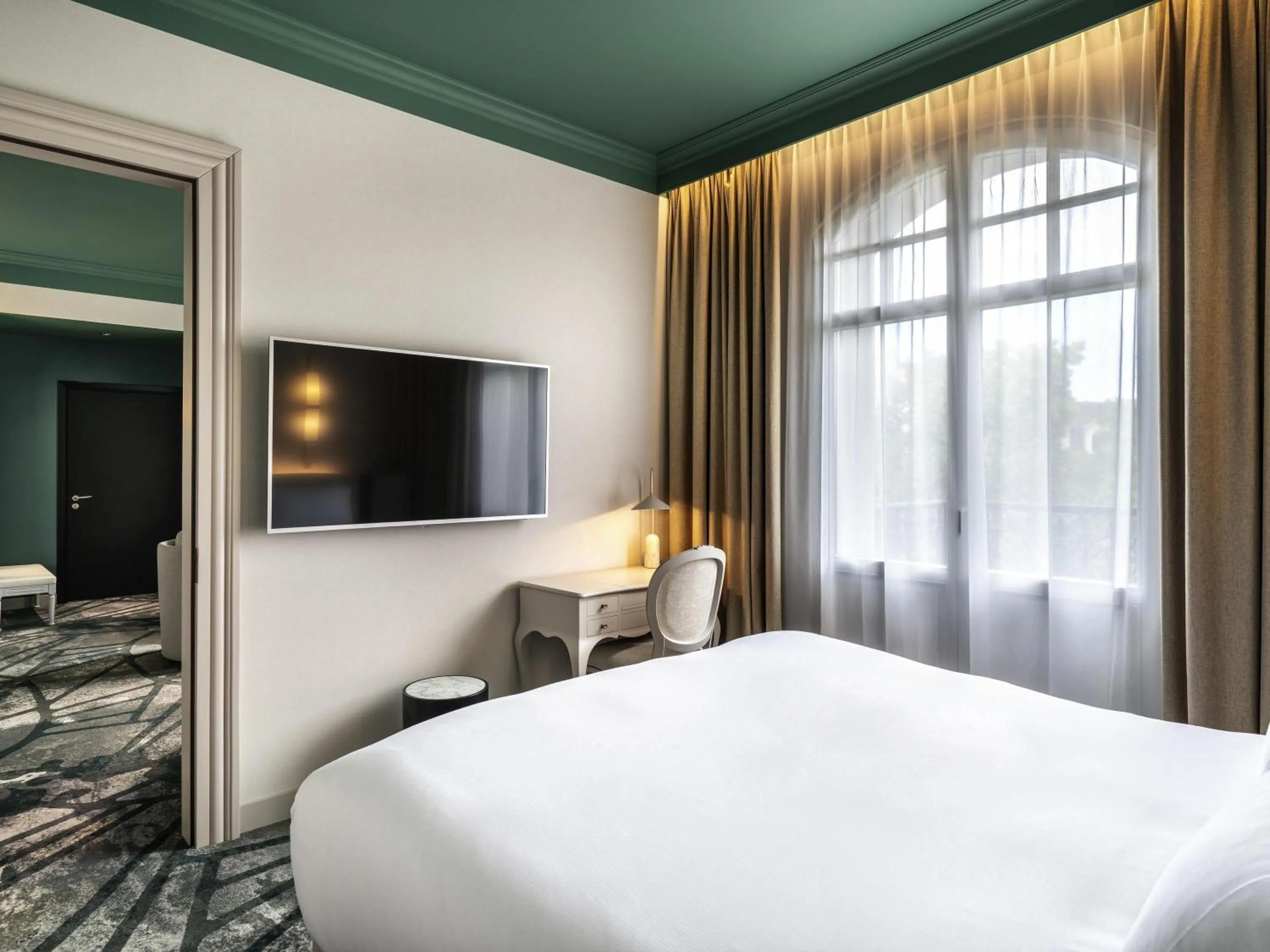 Bedroom, Bed in Rezydent Hotel Sopot - MGallery Collection