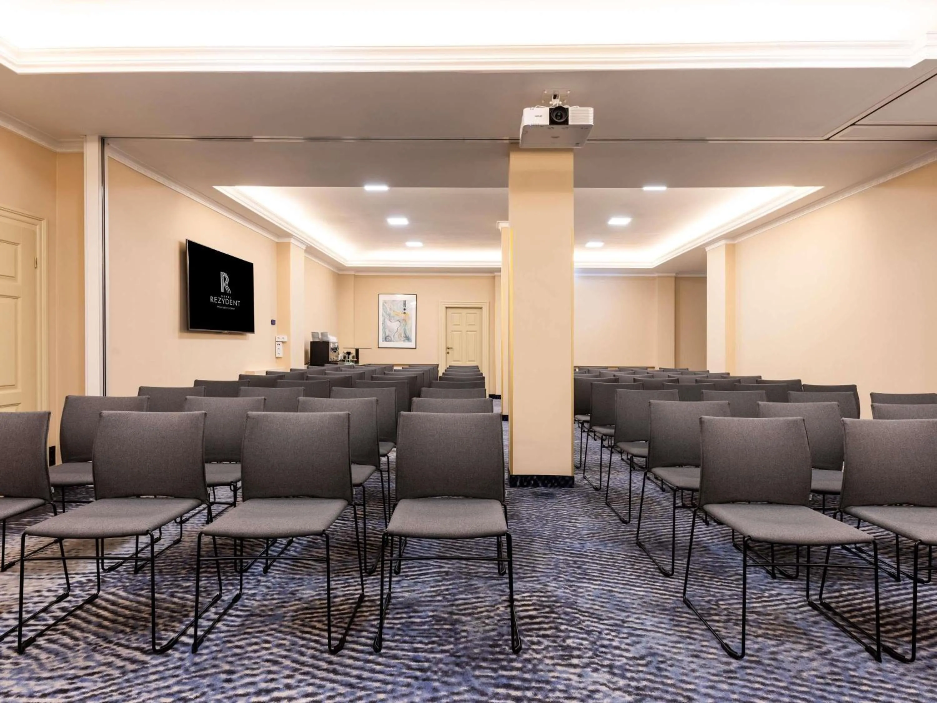 Meeting/conference room in Rezydent Hotel Sopot - MGallery Collection