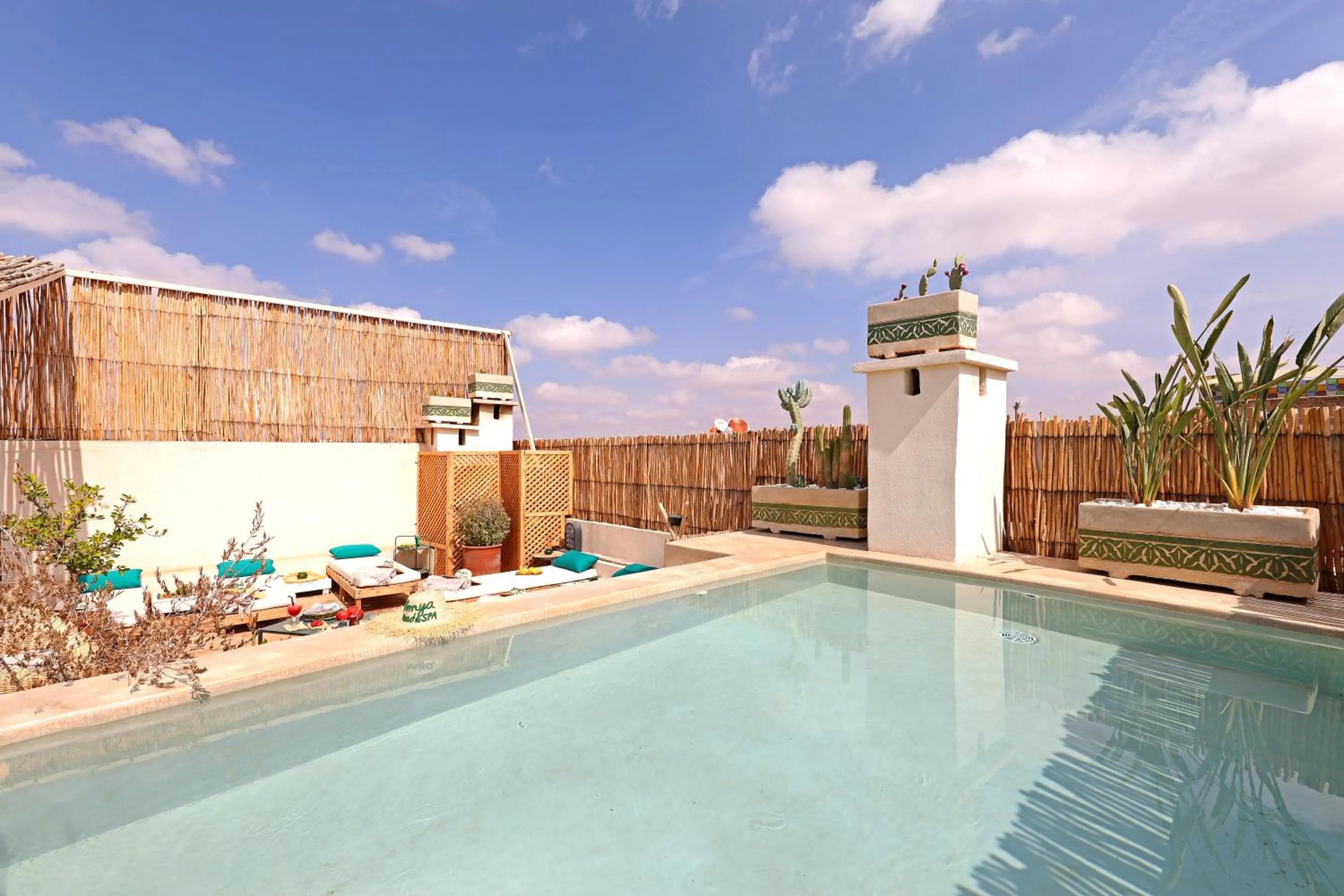 Swimming pool in Riad Amya & Spa