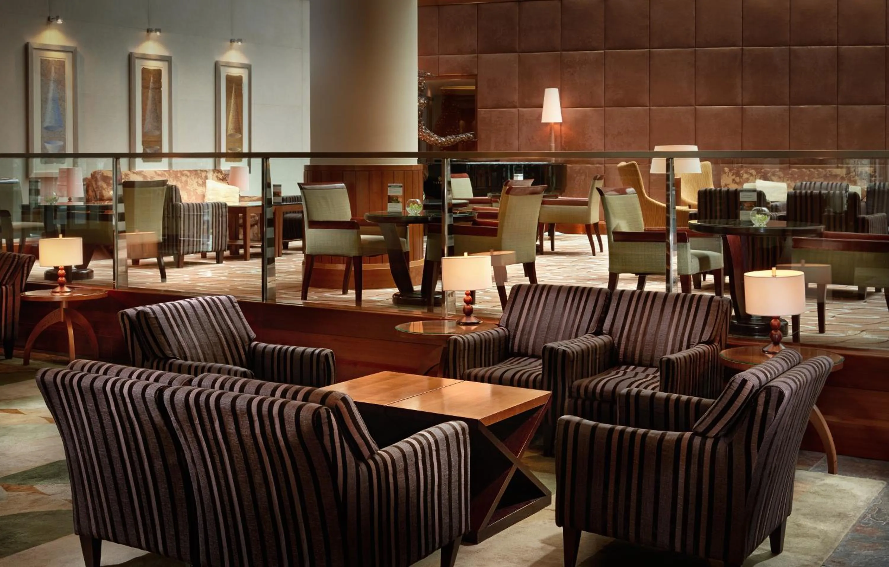 Restaurant/places to eat in Regent Warsaw Hotel