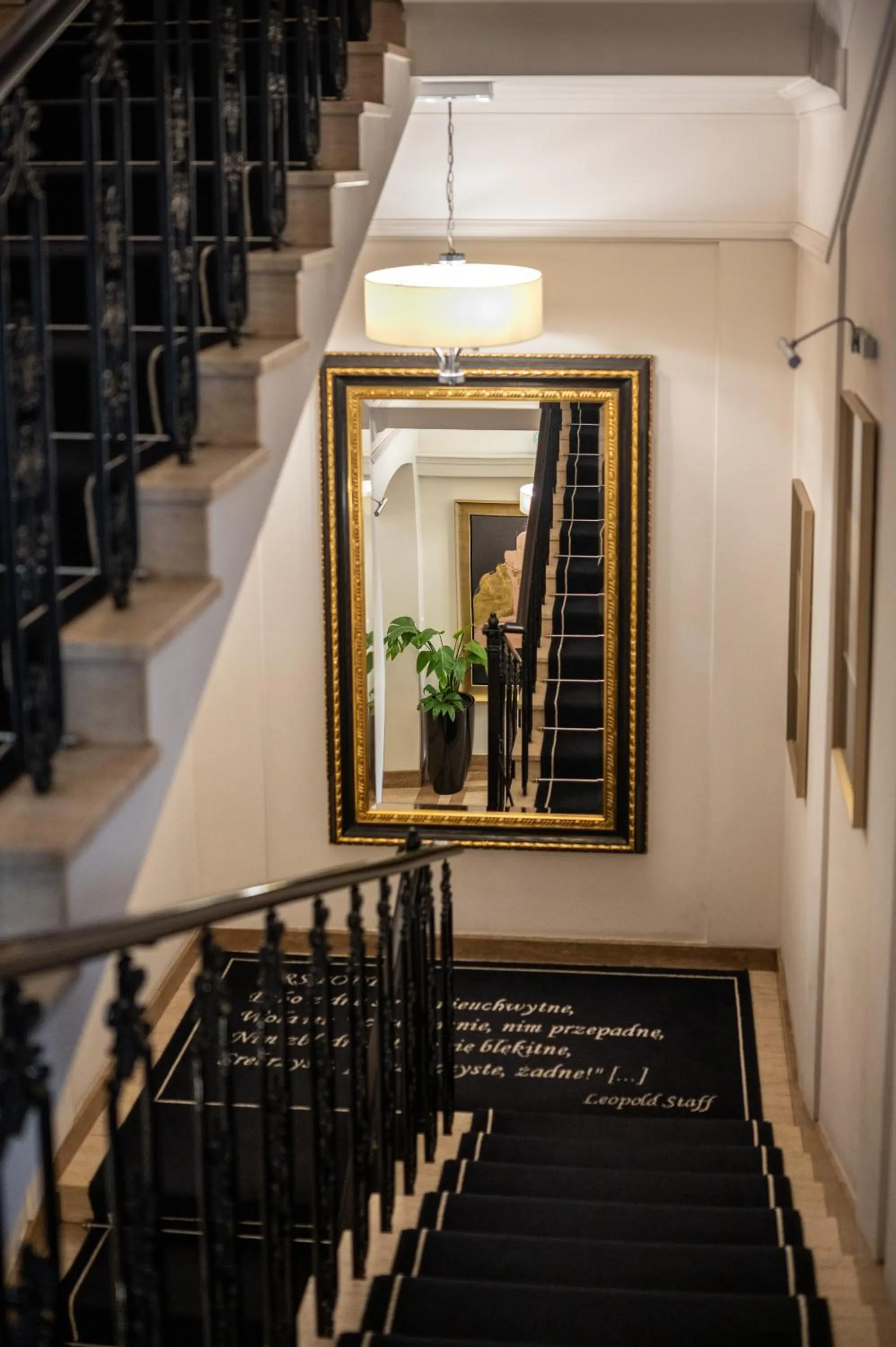 Property building in Hotel Senacki