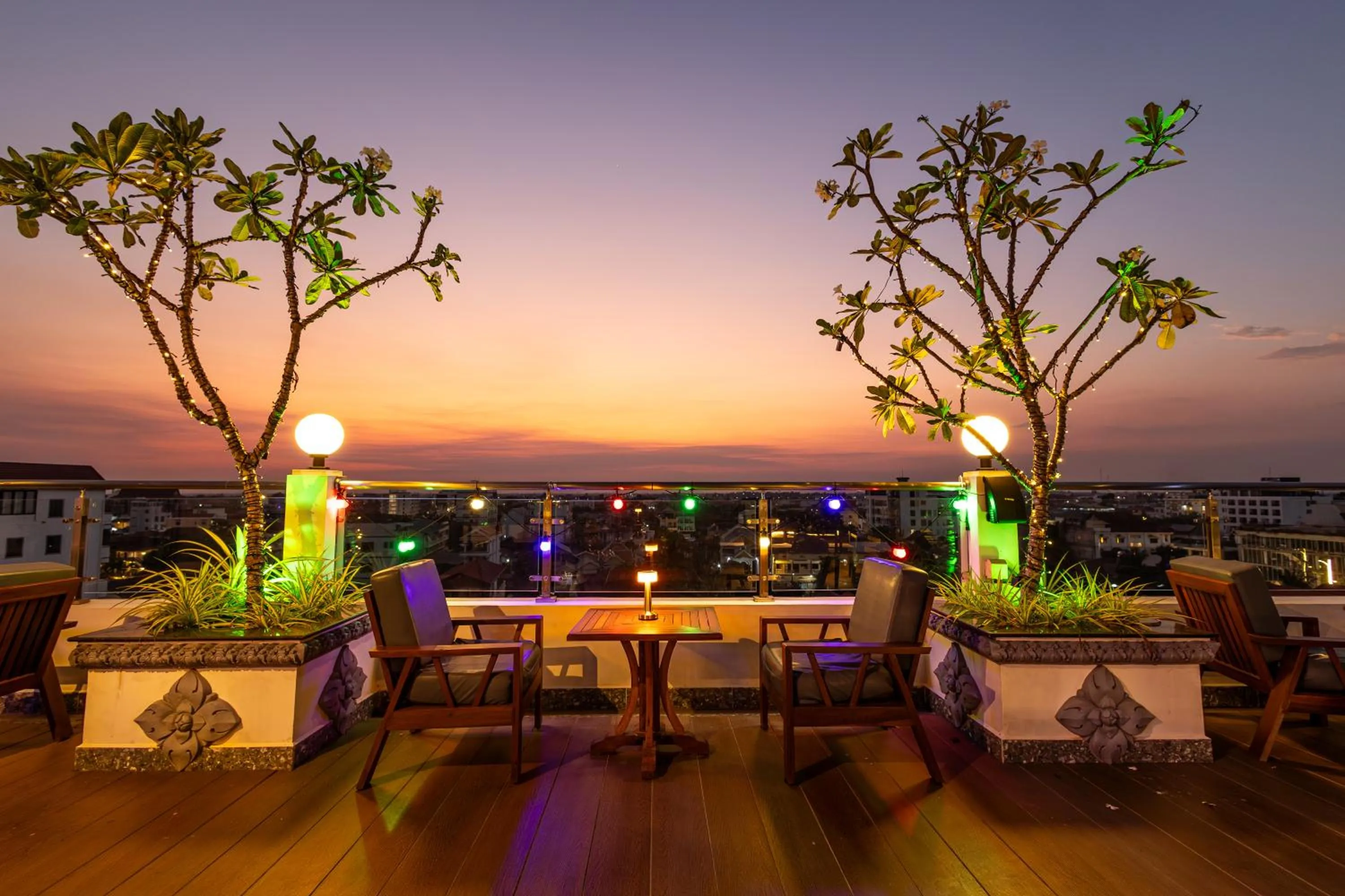 Restaurant/places to eat in Two Seasons Siem Reap Hotel