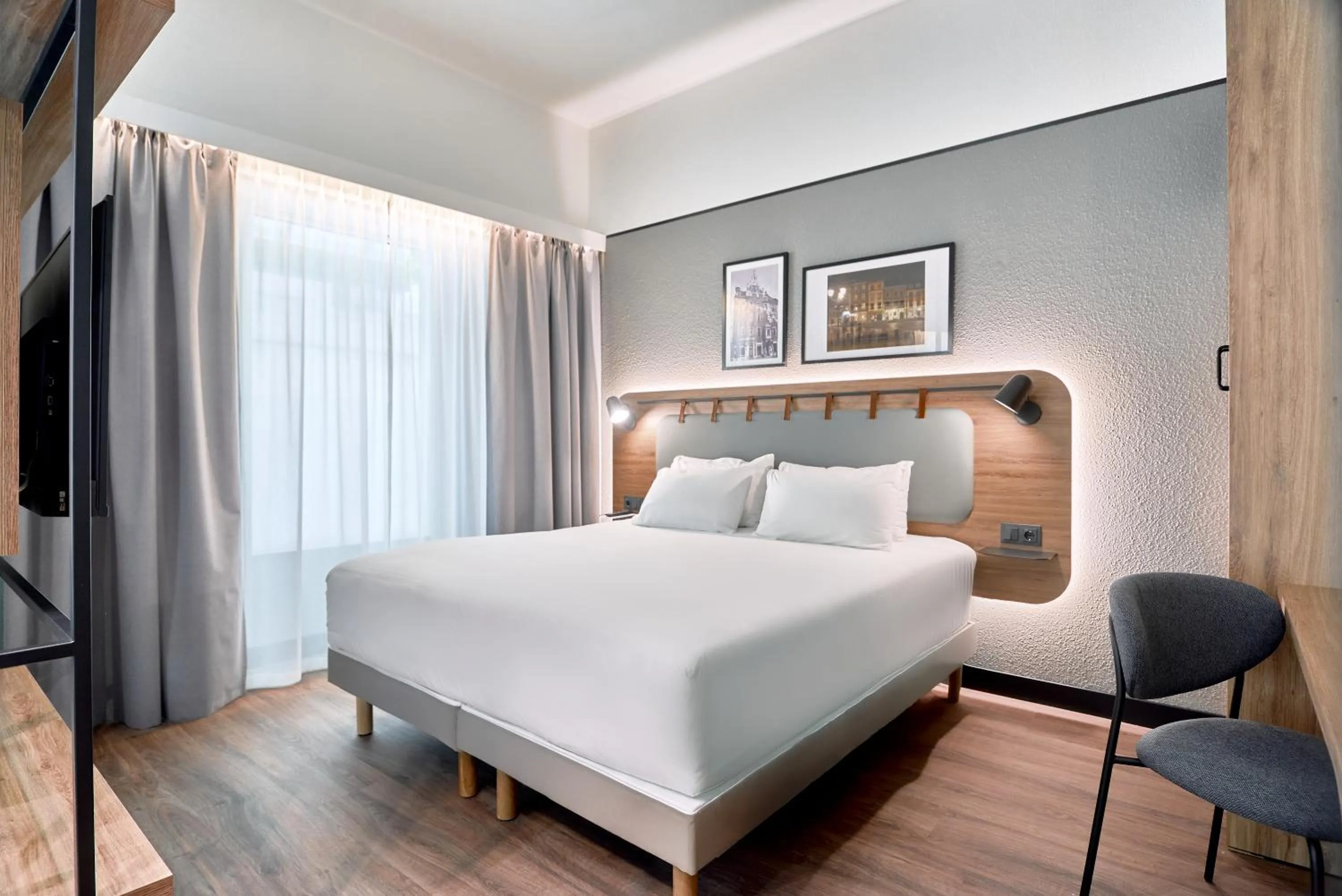 Bed in CAMPANILE PRIME Krakow Old Town