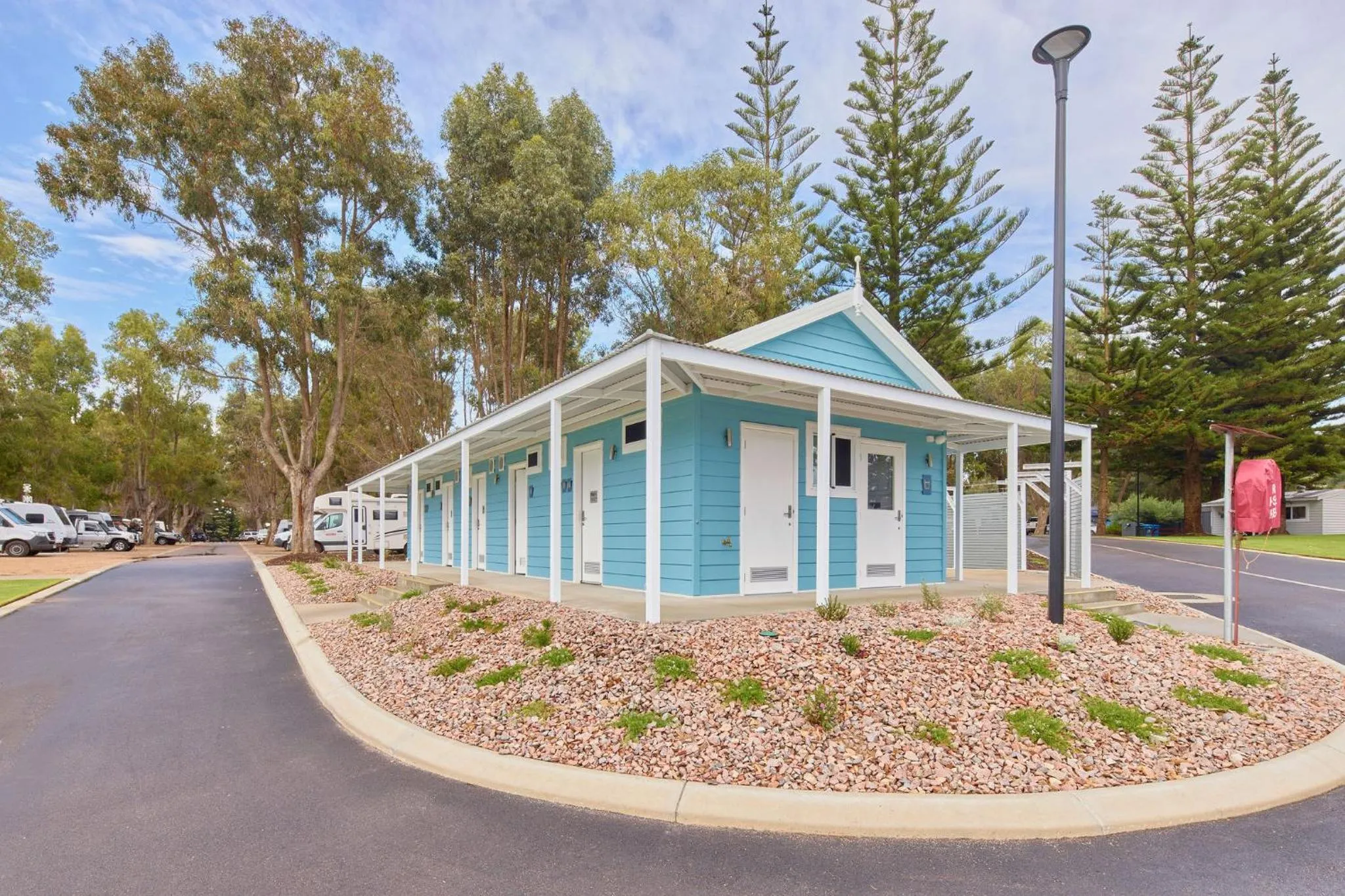 Property building in RAC Esperance Holiday Park
