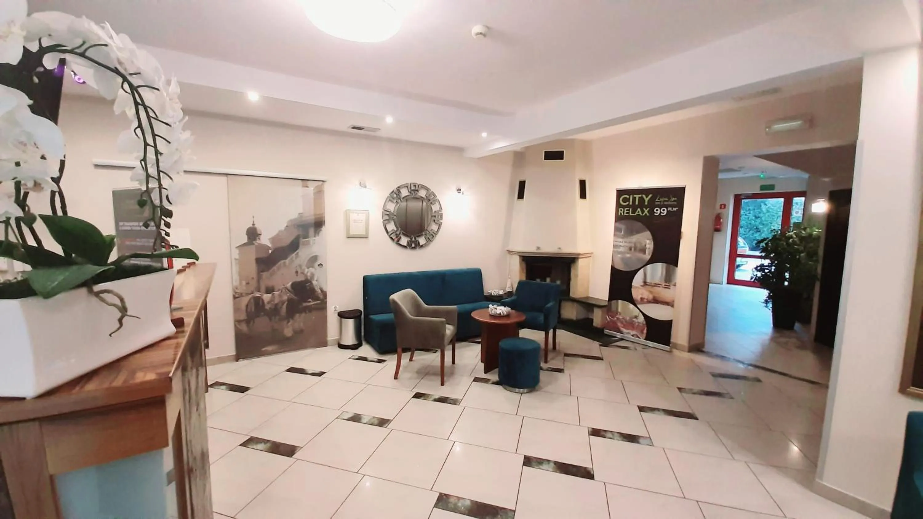 Lobby or reception in Hotel City SM Business & Spa